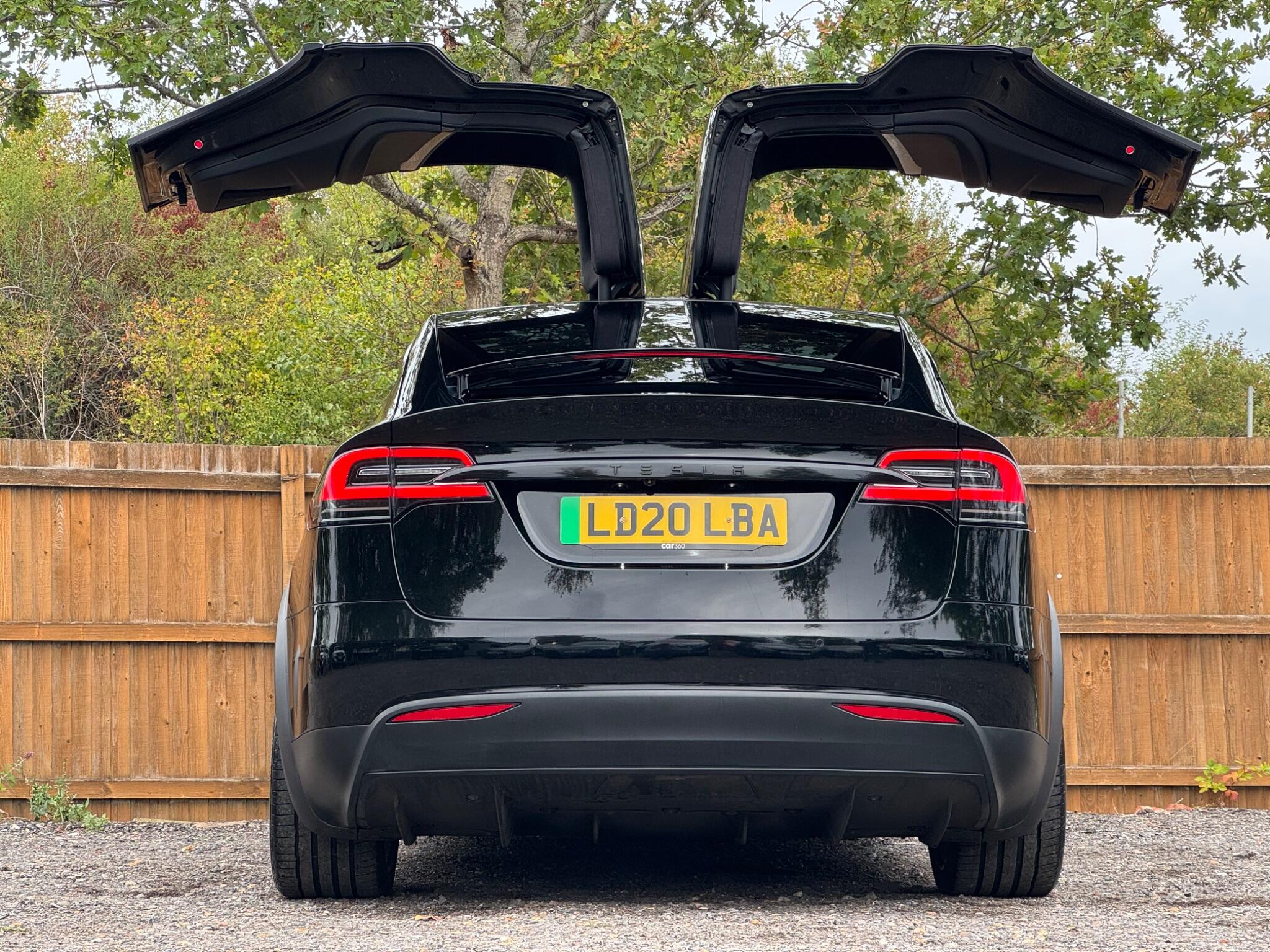 Tesla Model X view 11