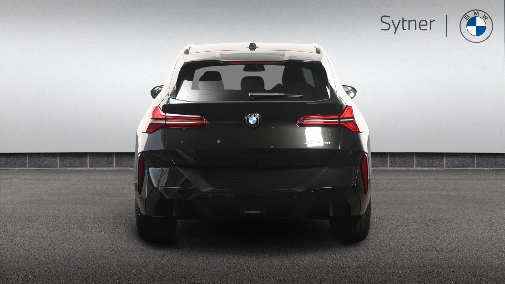 BMW X3 view 15