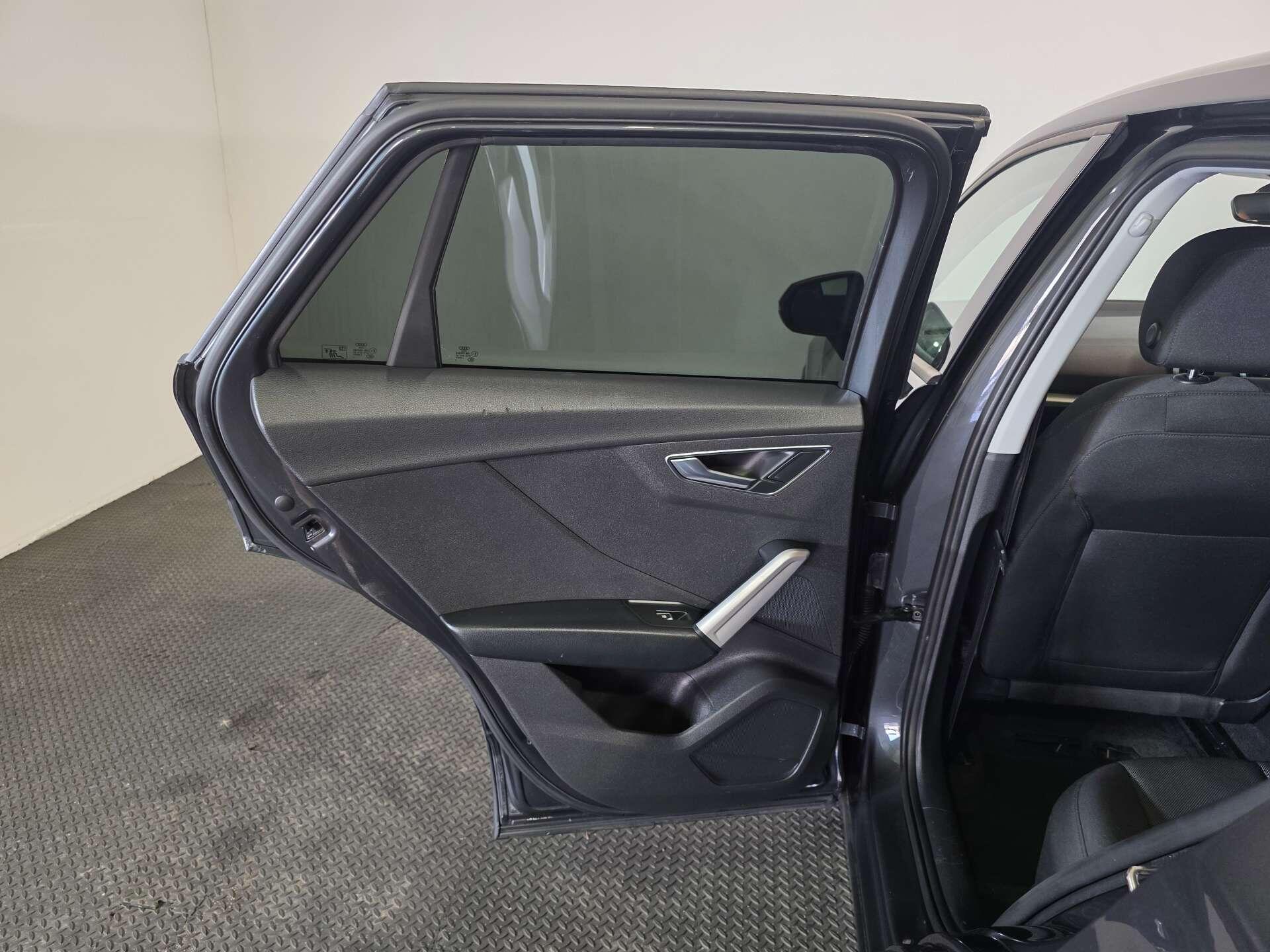 Audi Q2 view 47