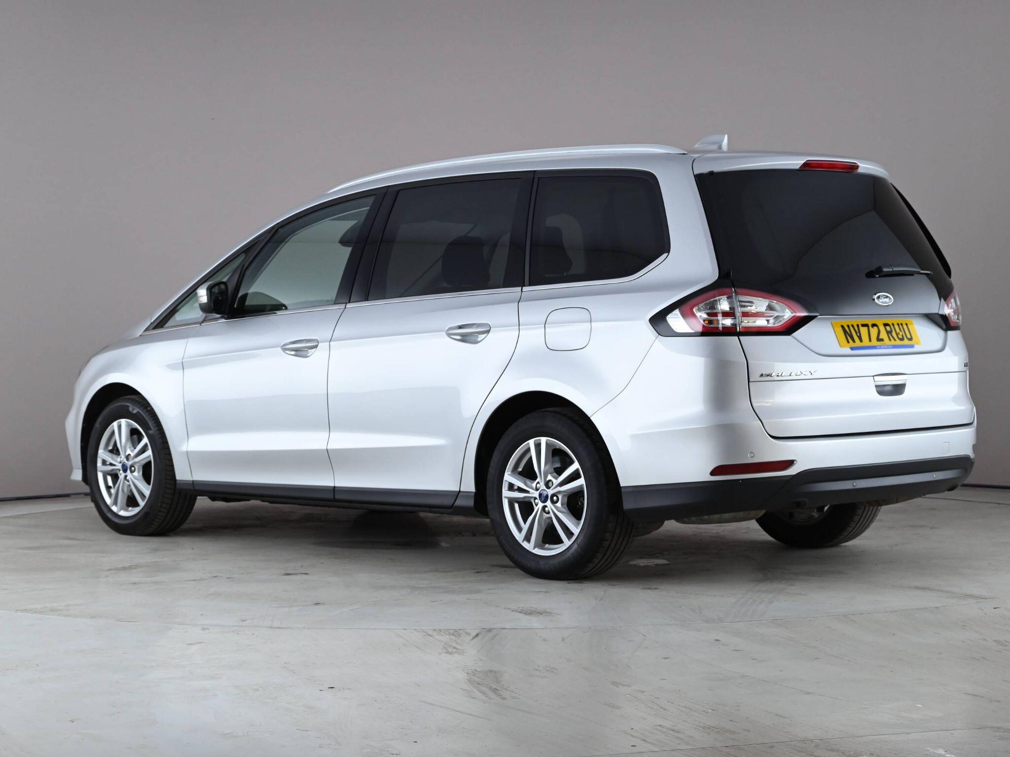 Ford Galaxy view 6