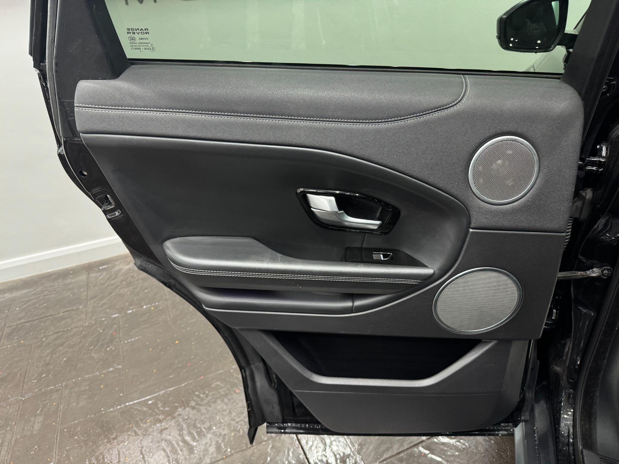 Land Rover Range Rover Evoque view 51