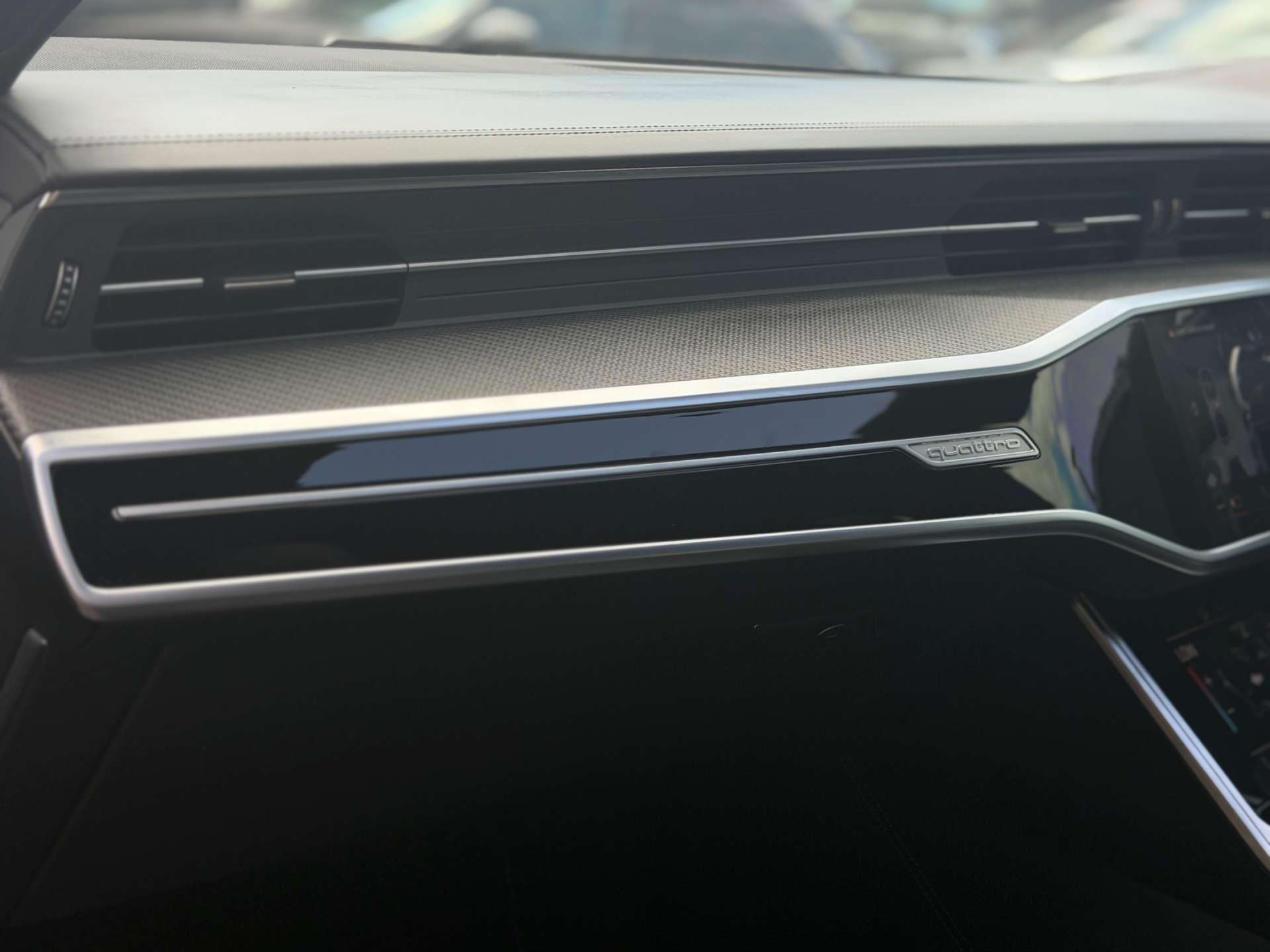 Audi RS6 Avant view 29