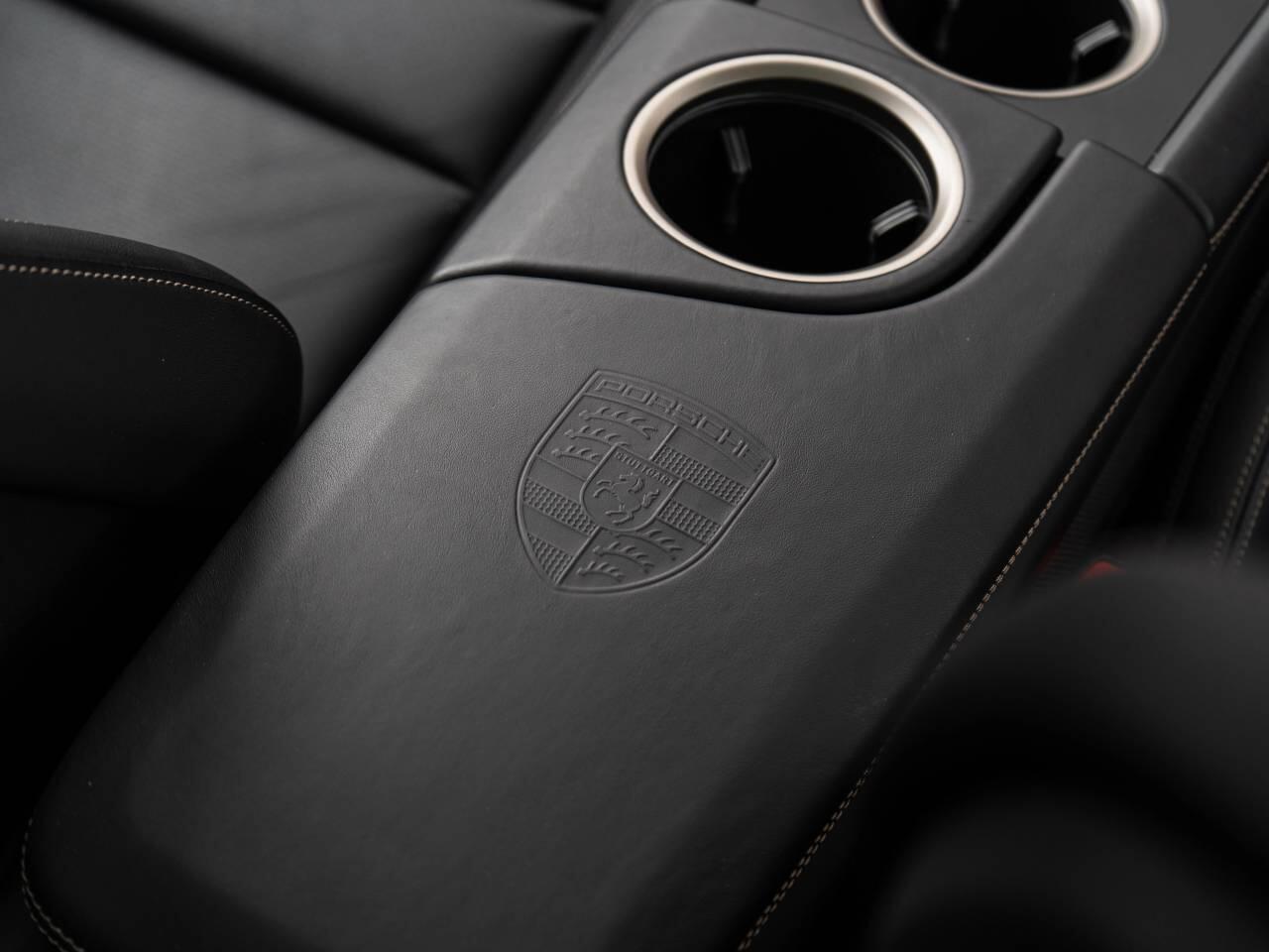 Porsche Taycan view 56