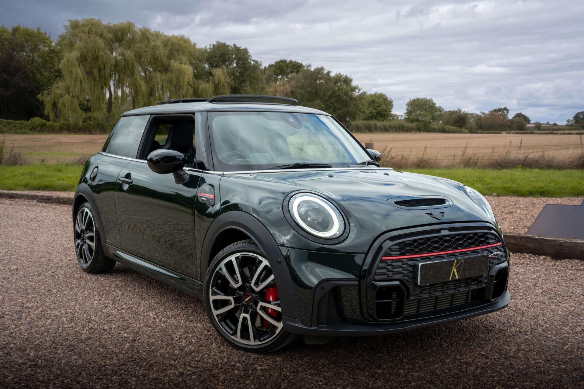 Mini Cooper view 6