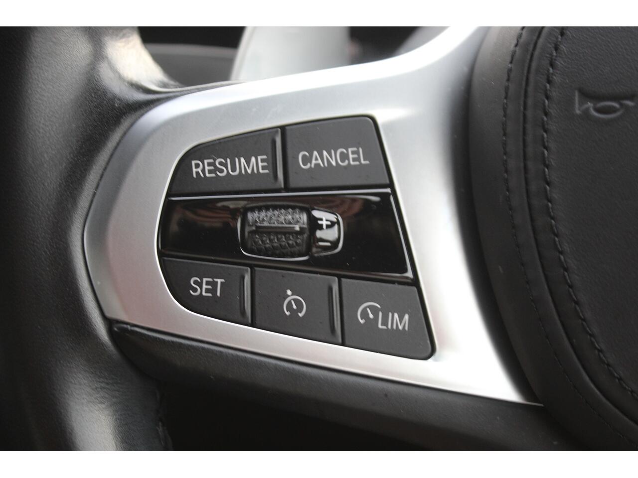BMW 3 Series view 27