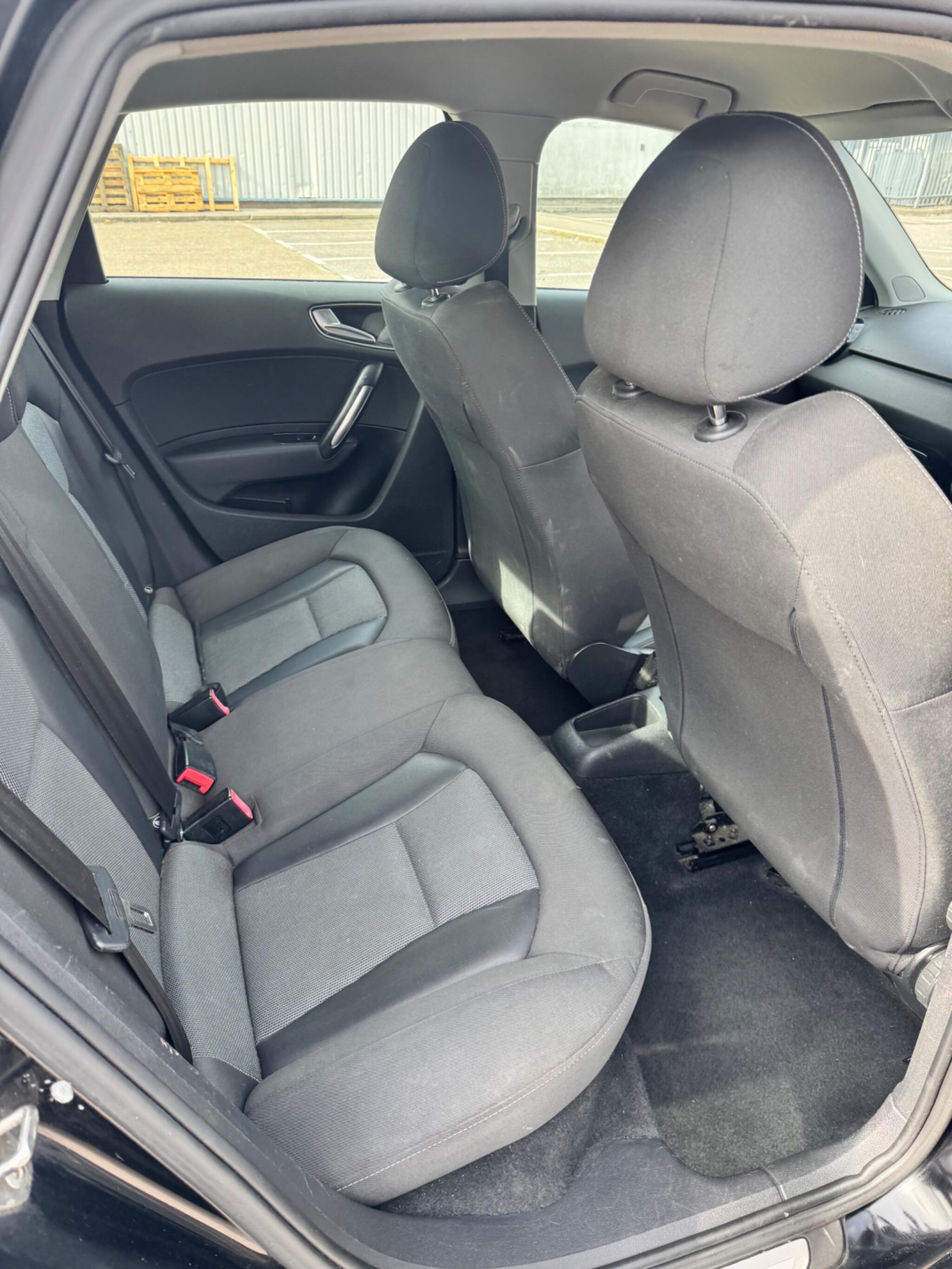 Audi A1 view 28