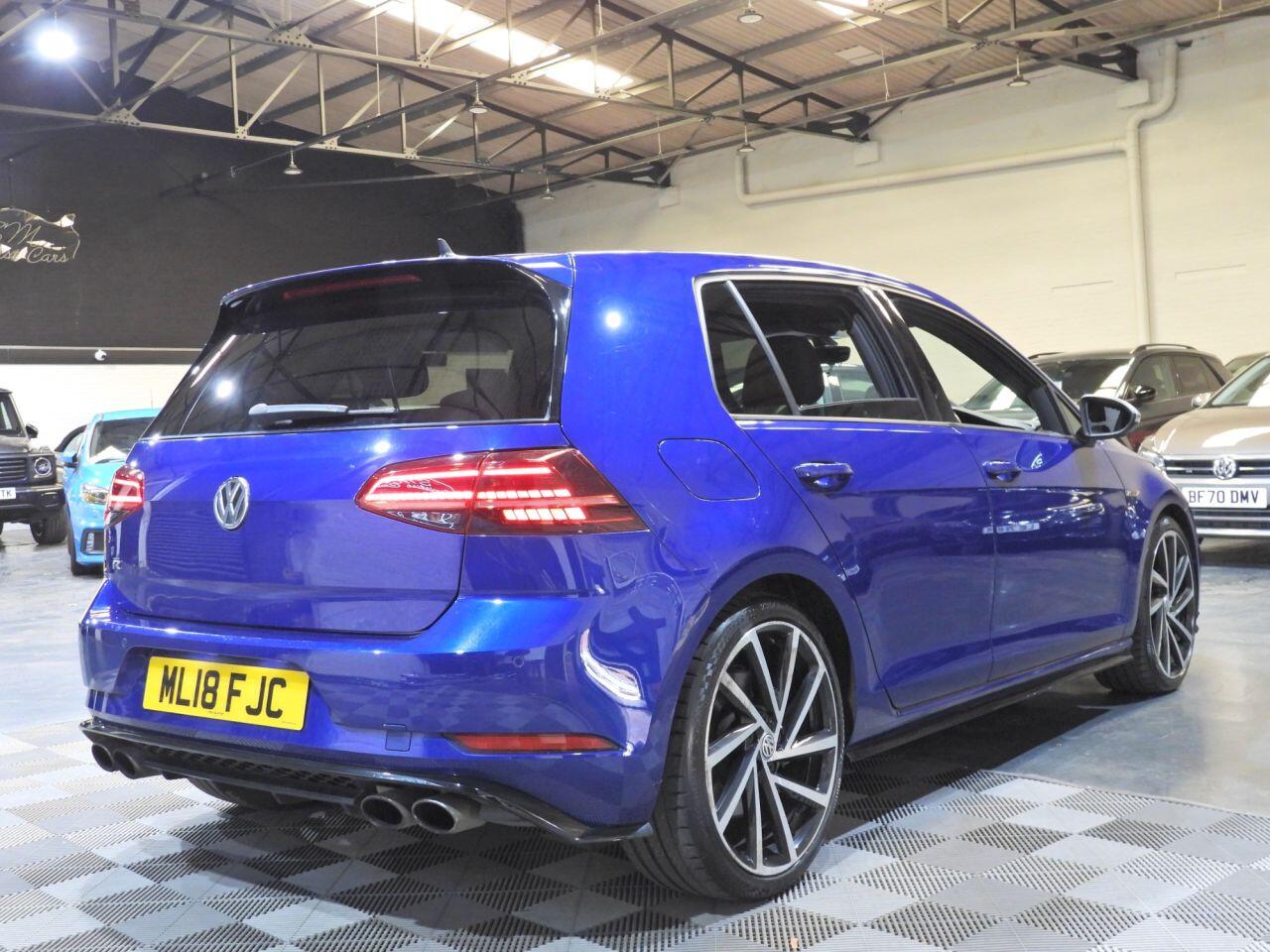 Volkswagen Golf view 18