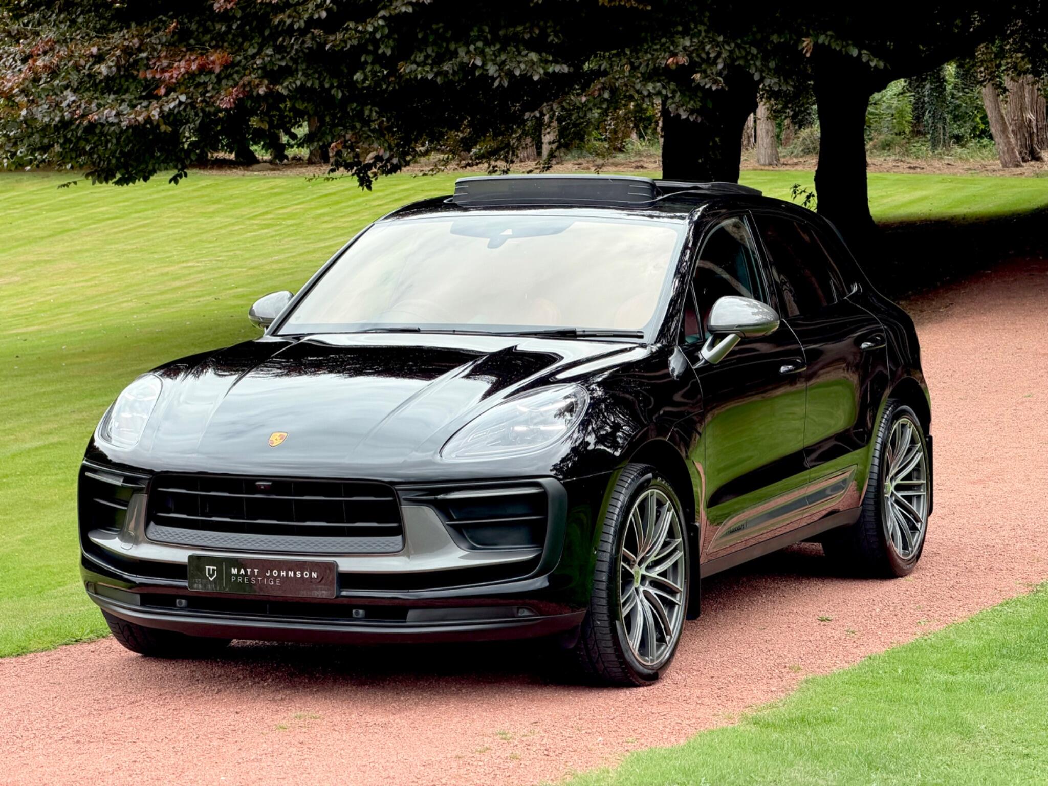 Porsche Macan view 5