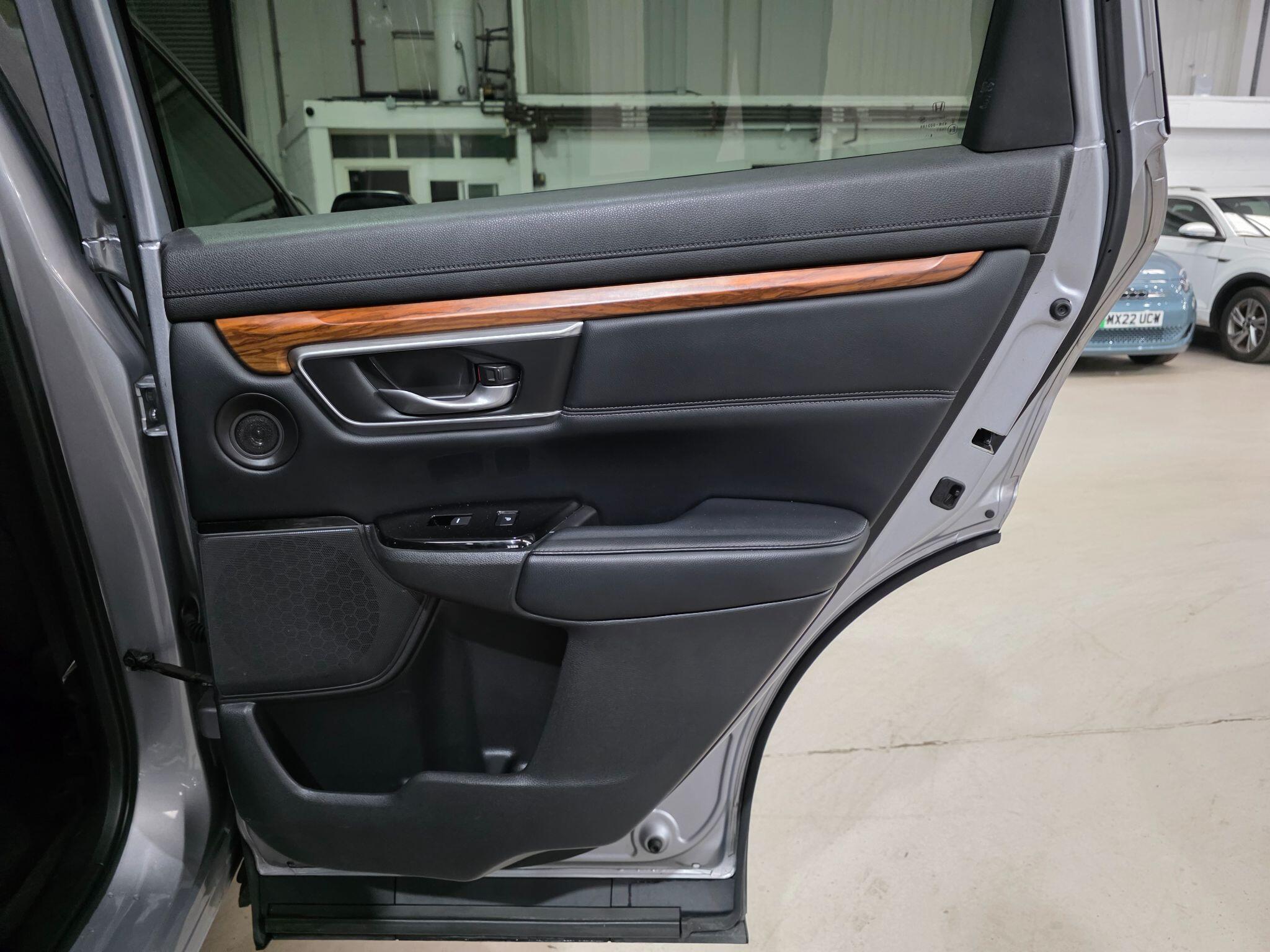 Honda CR-V view 22