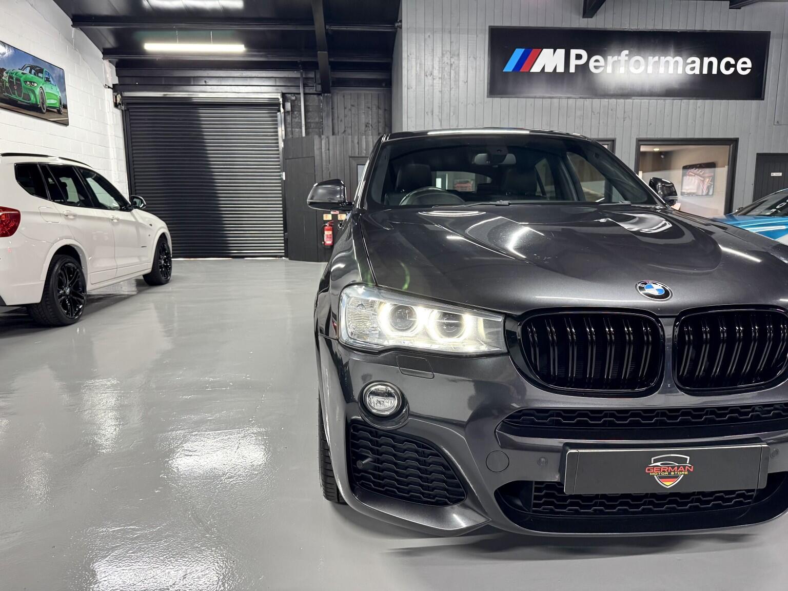 BMW X4 view 21