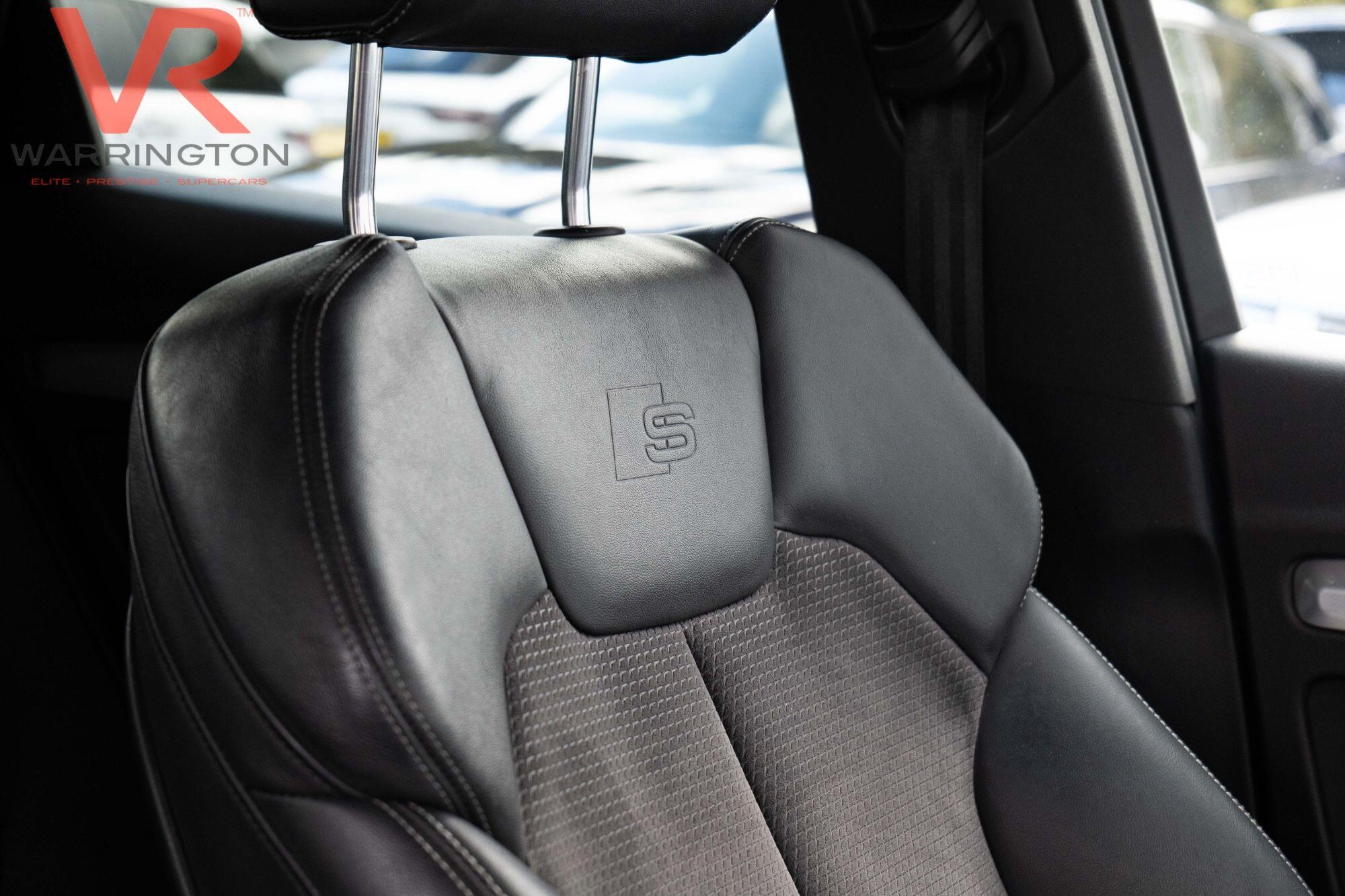 Audi Q5 view 22