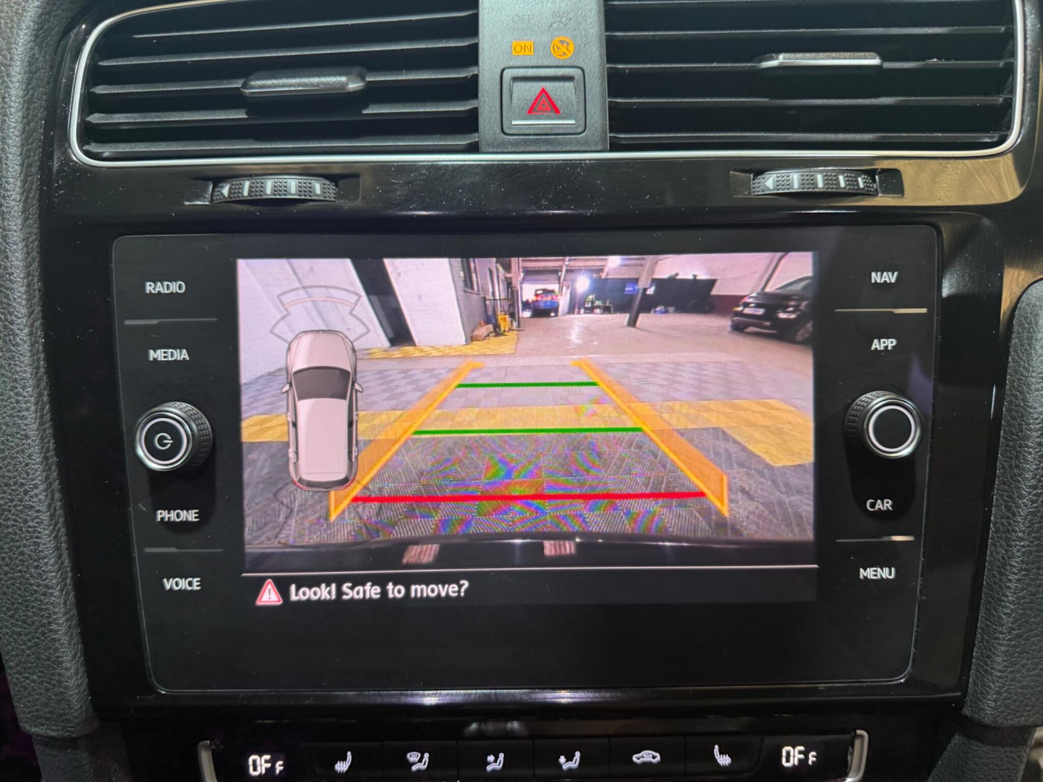 Volkswagen Golf view 47