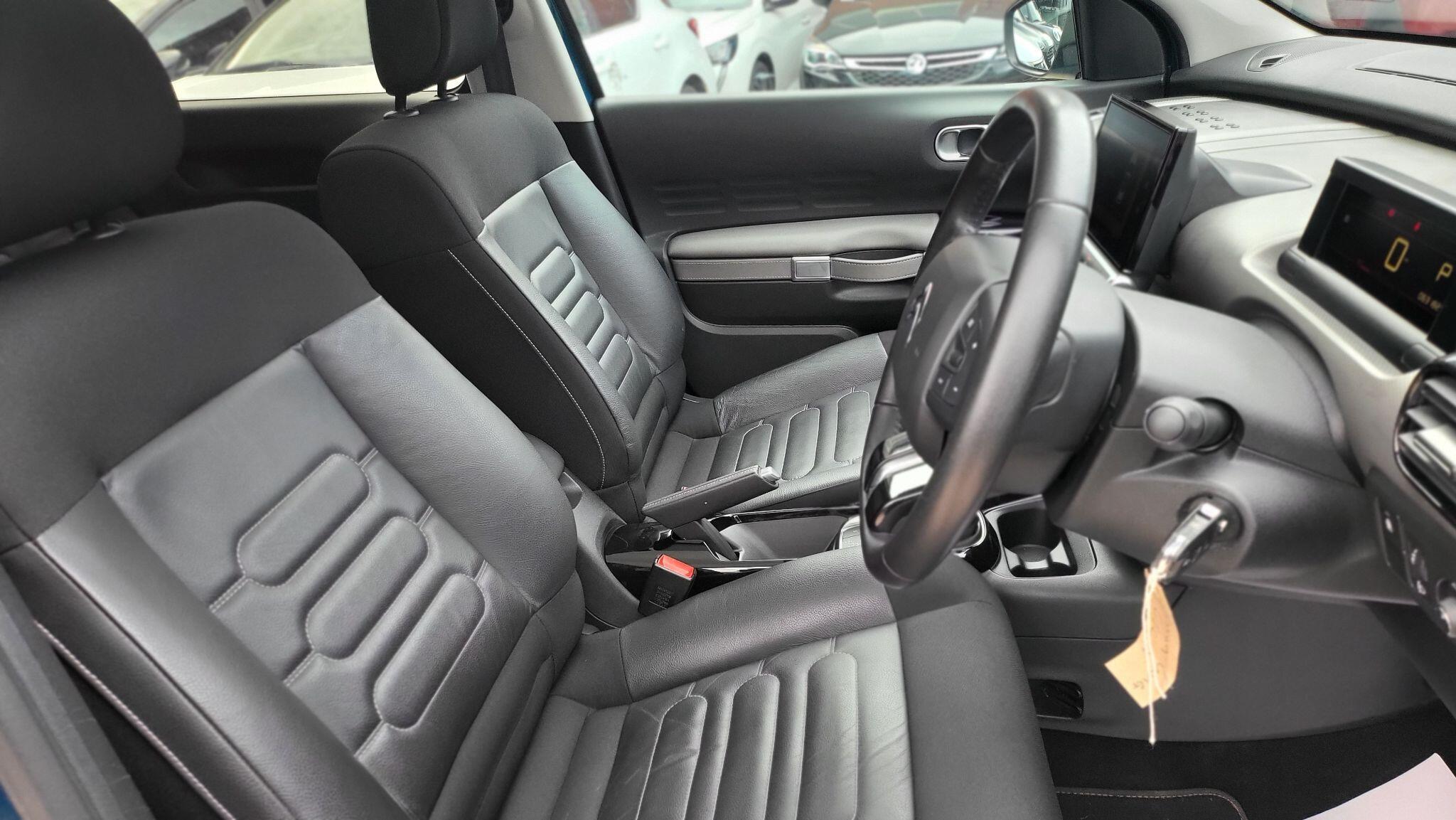 Citroen C4 Cactus view 12