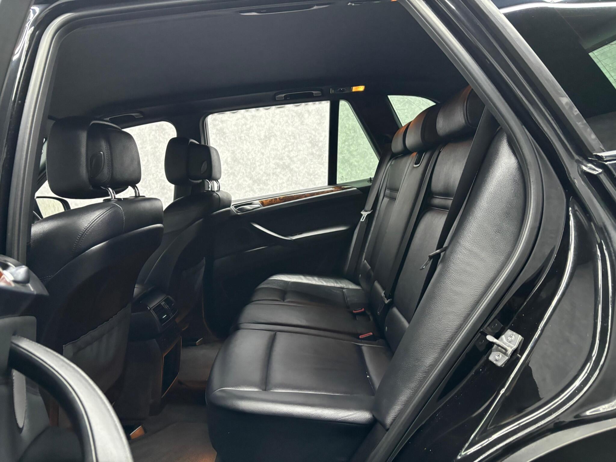 BMW X5 X5 view 5