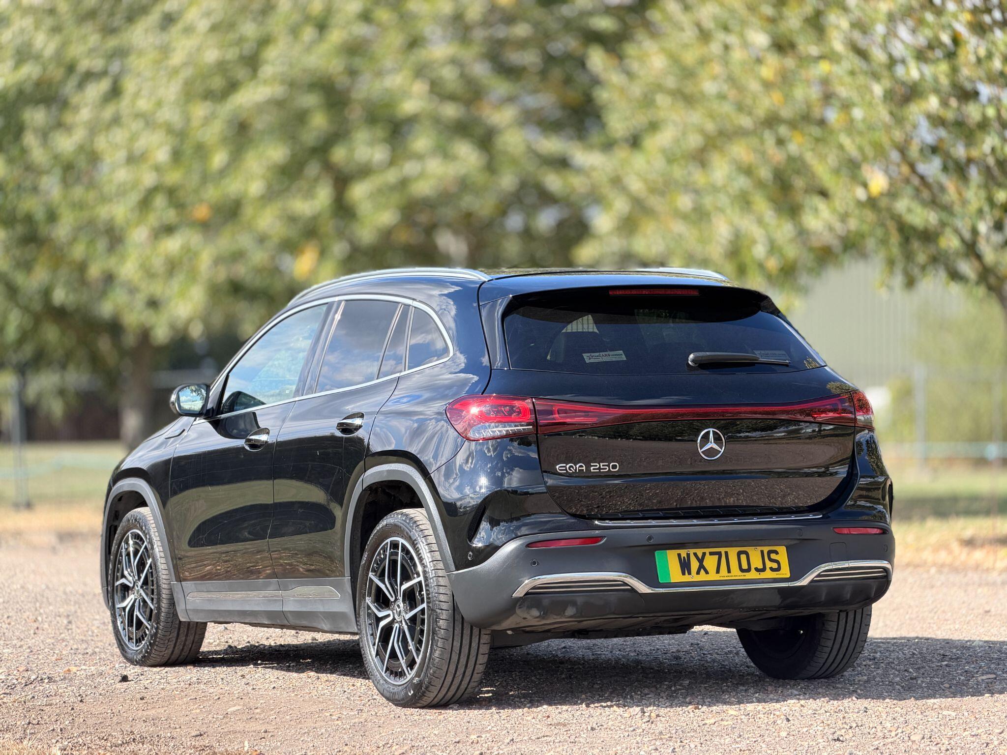 Mercedes-Benz EQA view 12