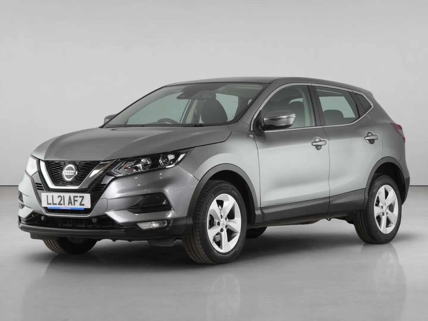Nissan Qashqai view 2