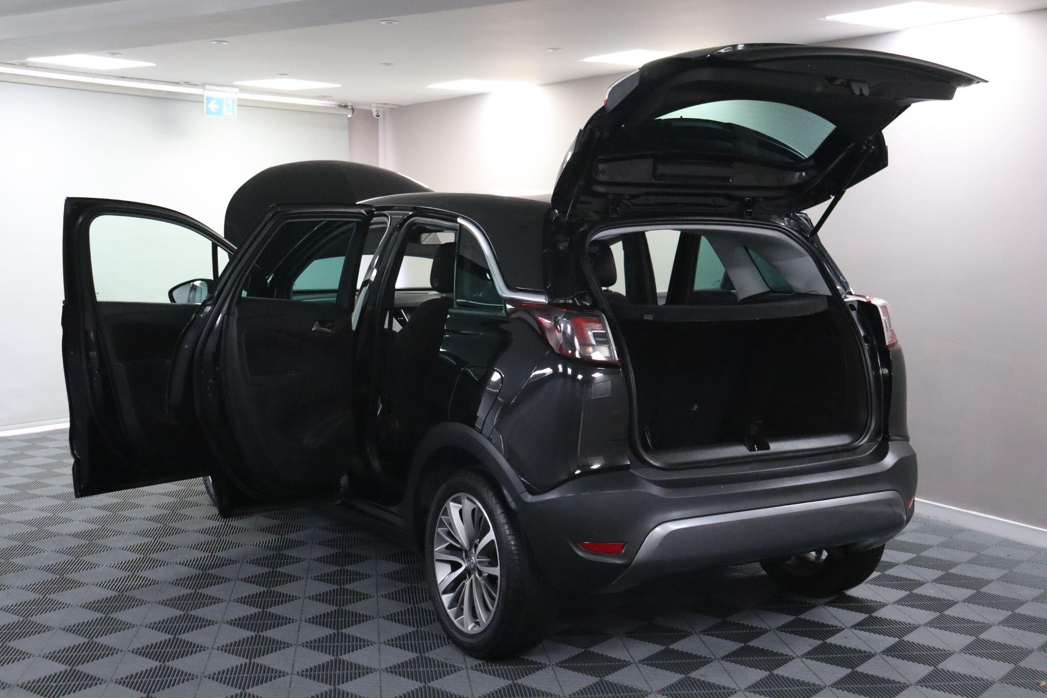 Vauxhall Crossland X view 21