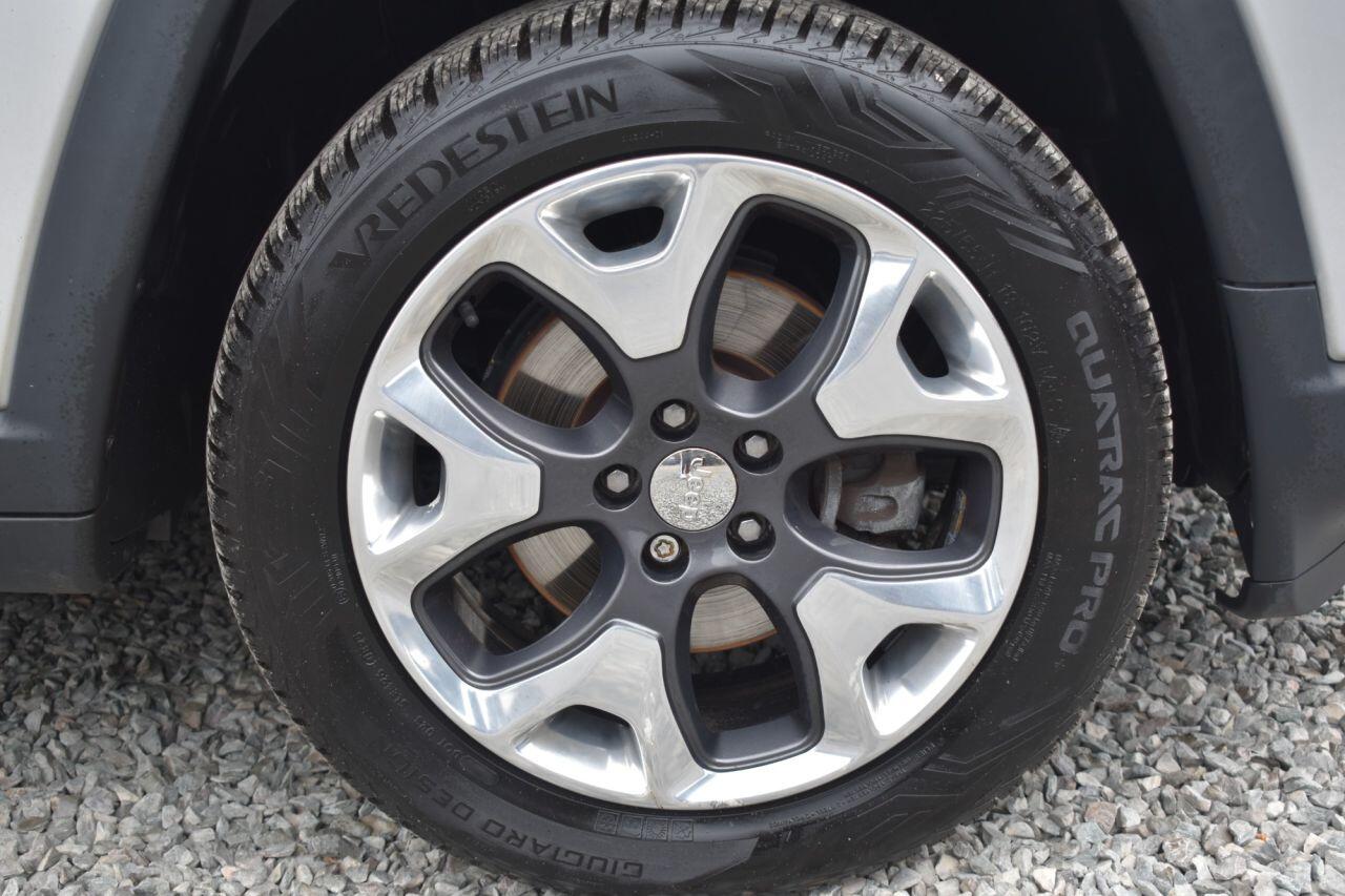 Jeep Compass view 17