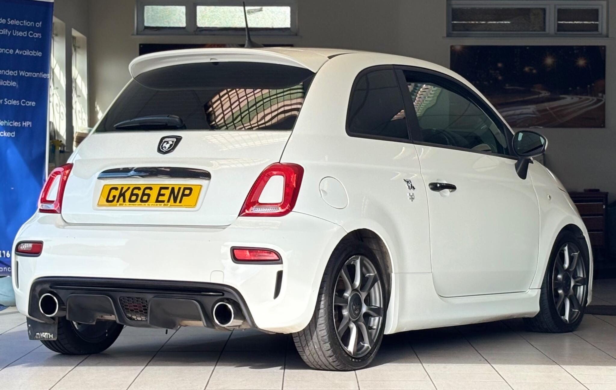 Abarth 595 view 9