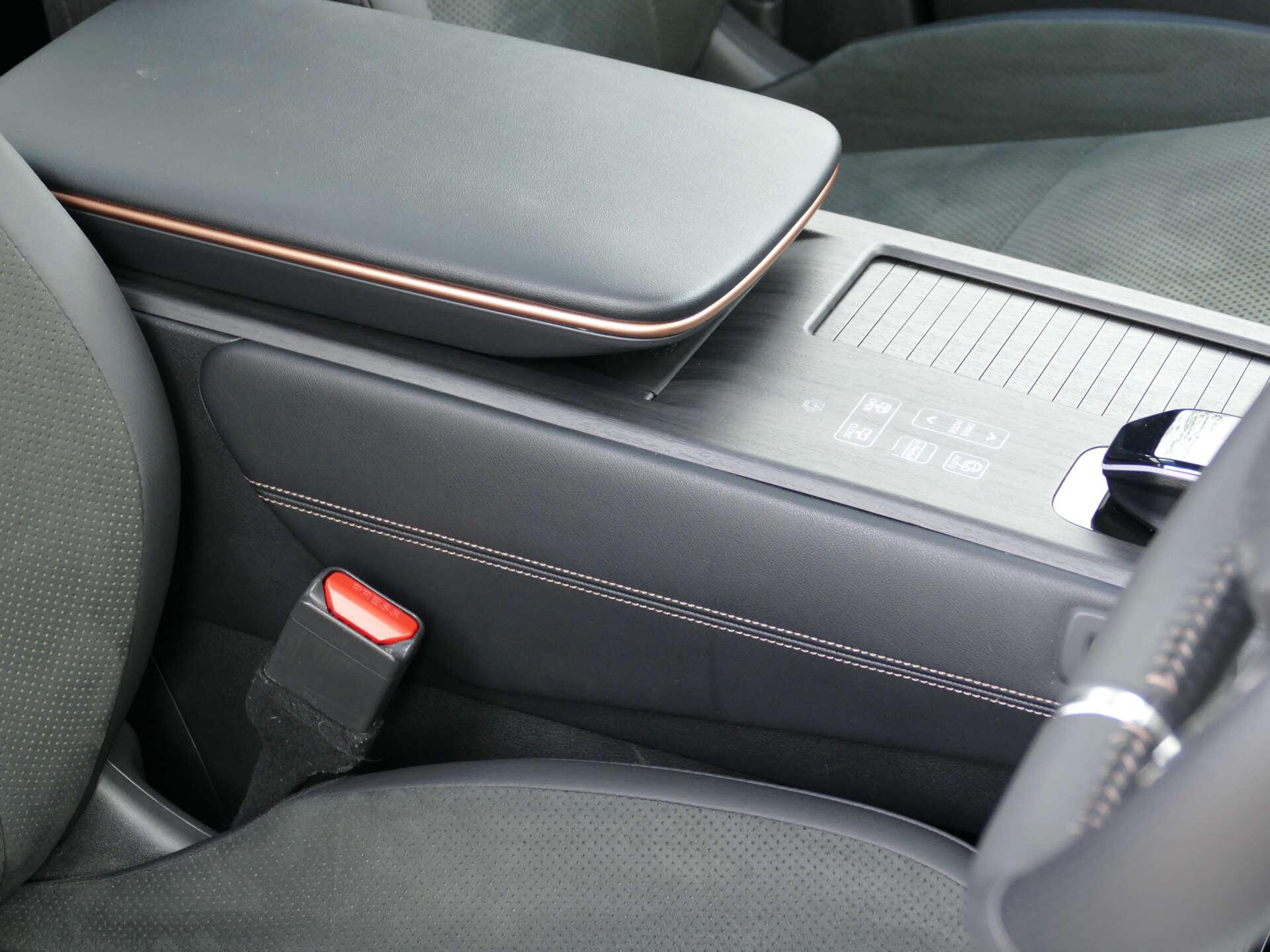 Nissan Ariya view 41