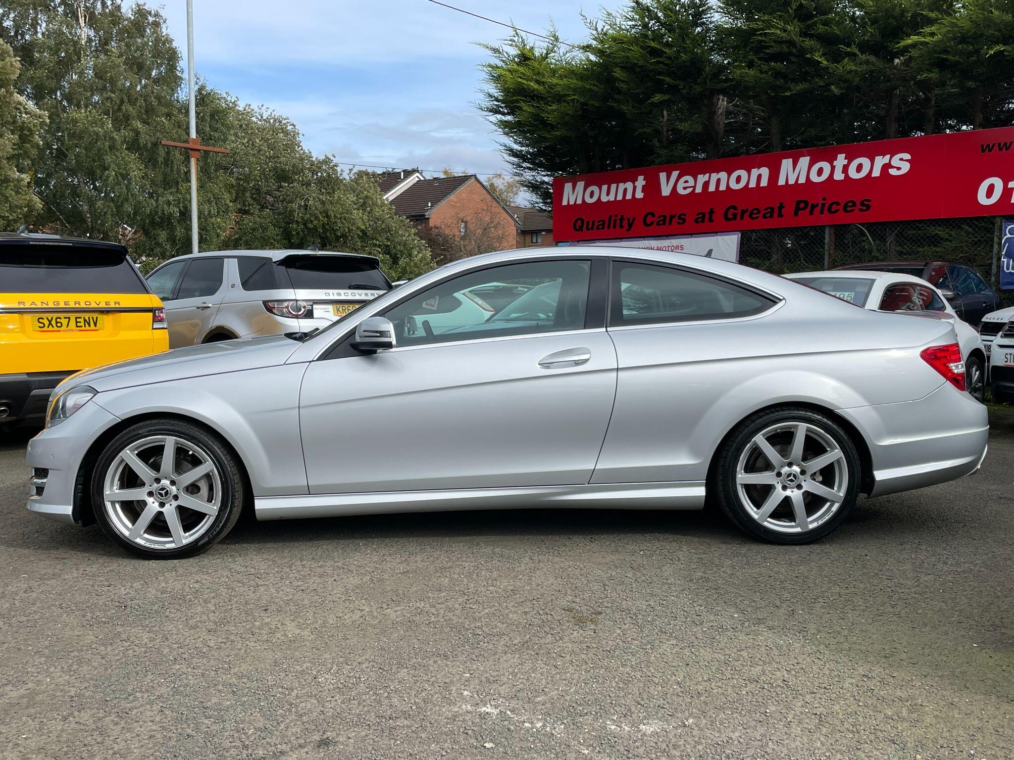 Mercedes-Benz C-Class view 8