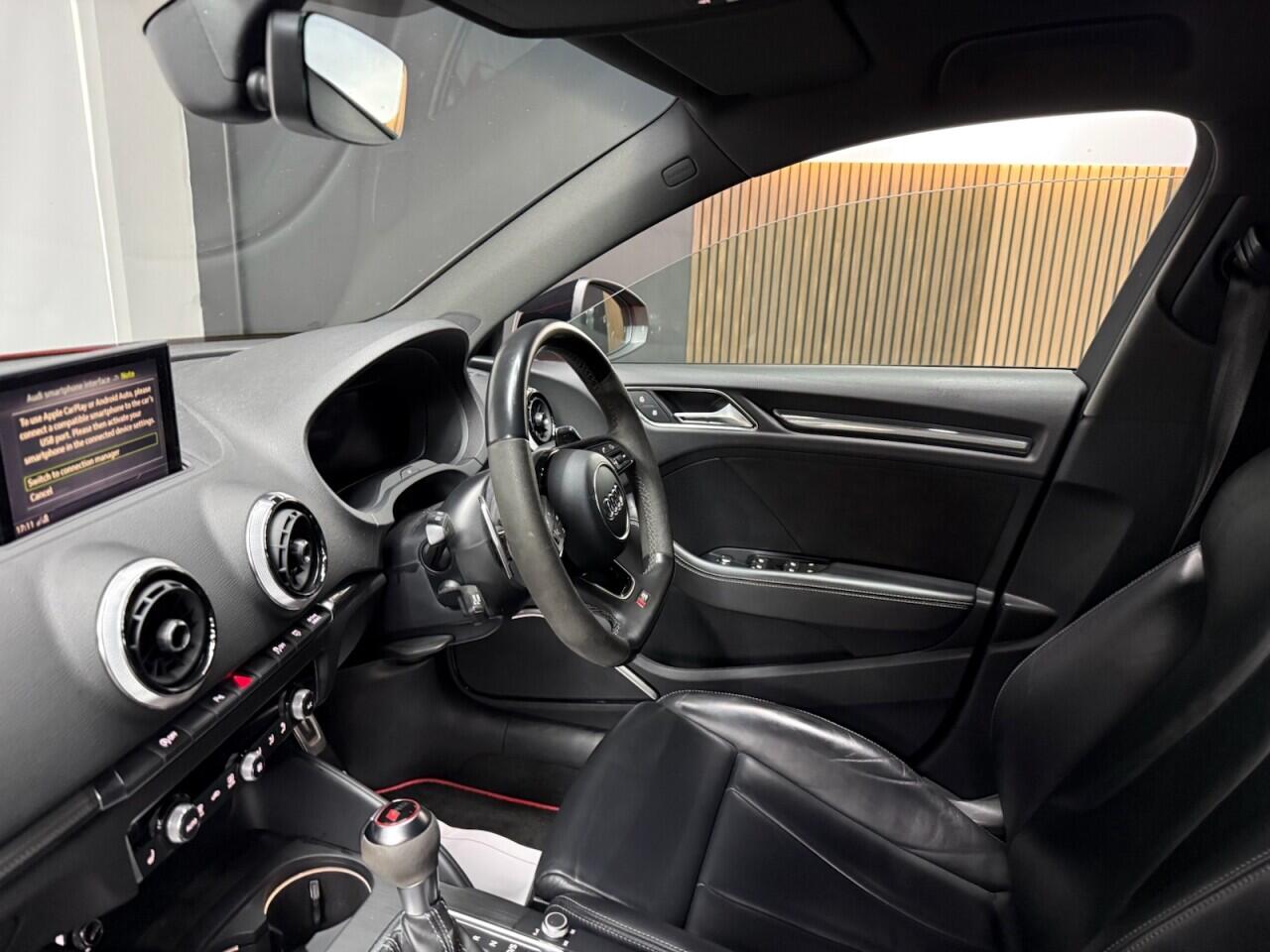 Audi RS3 view 31