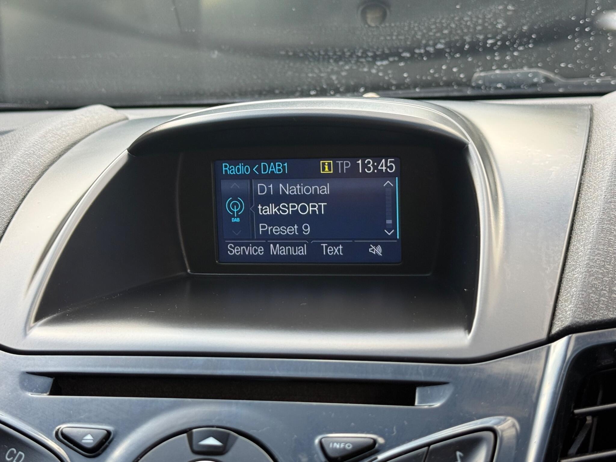 Ford Fiesta view 28