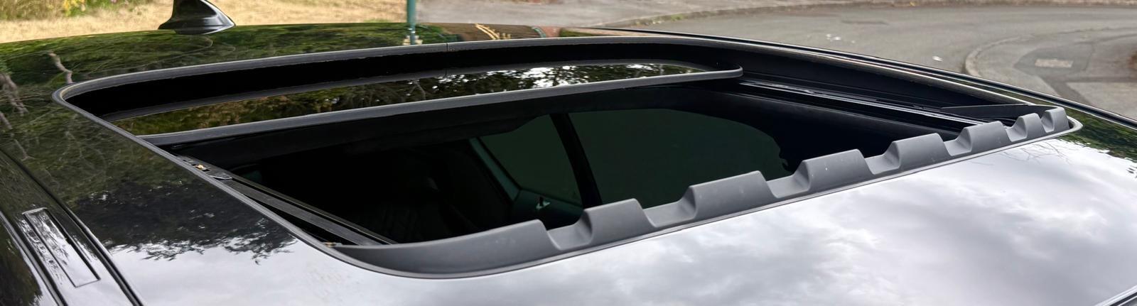 BMW 7 Series view 81