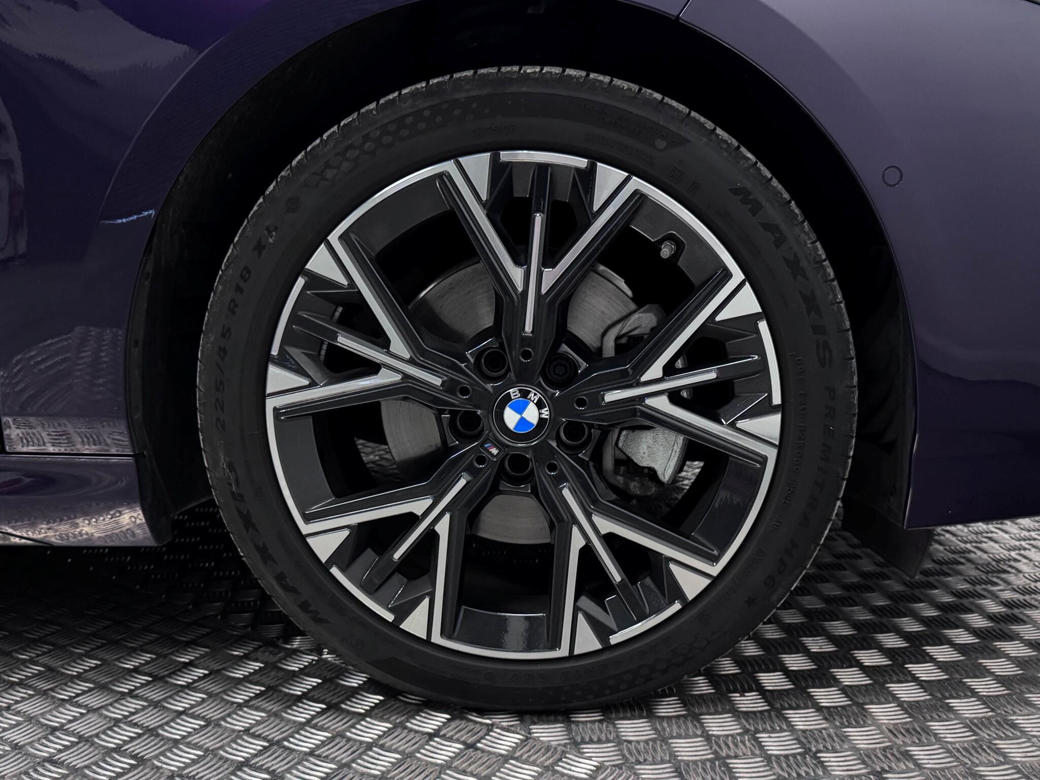 BMW 1 Series view 74