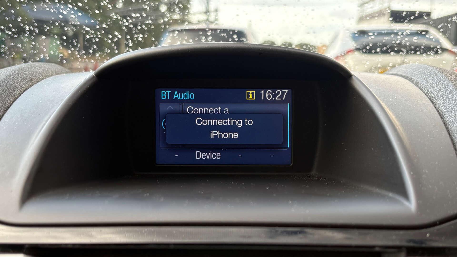 Ford Fiesta view 25