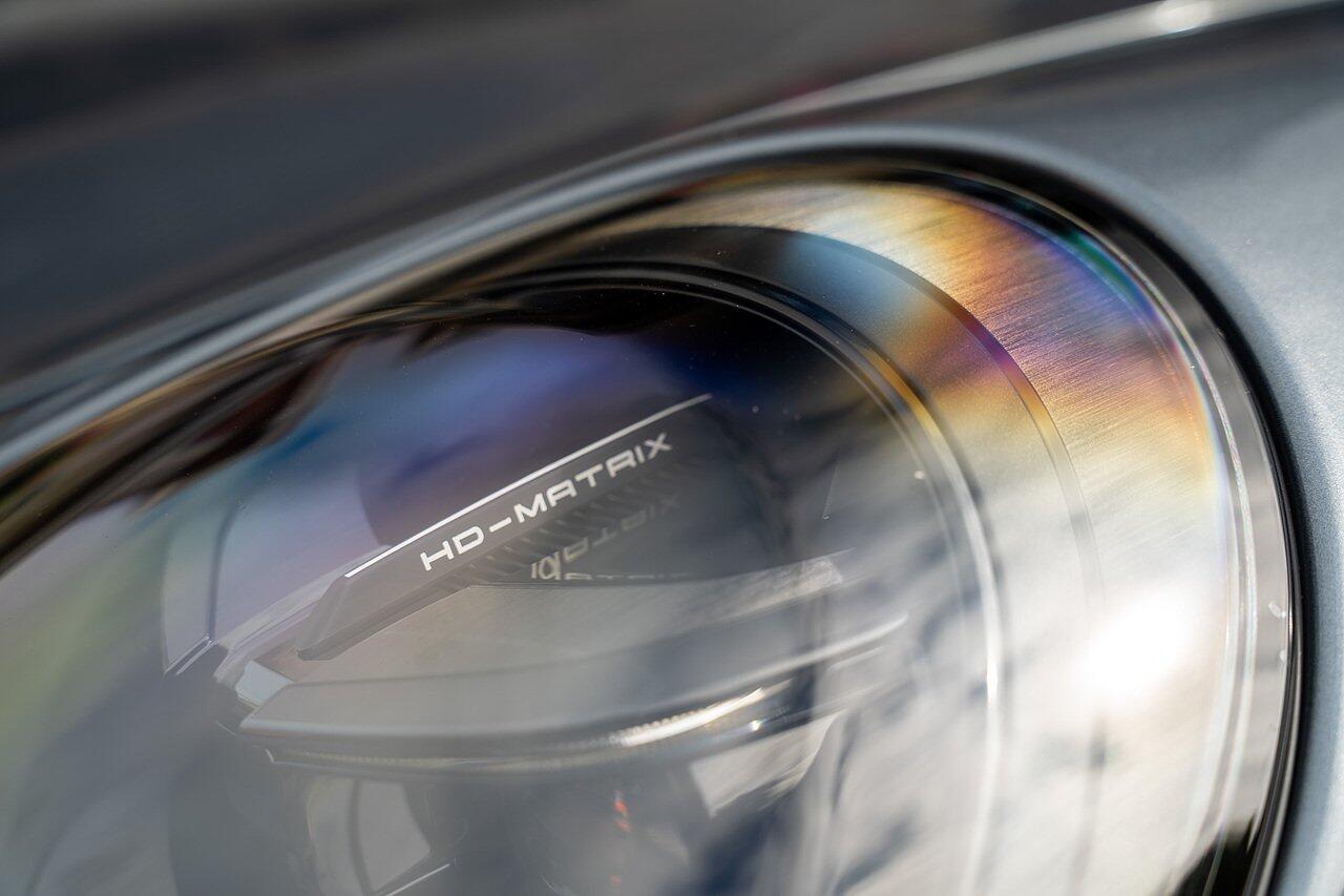 Porsche 911 view 42