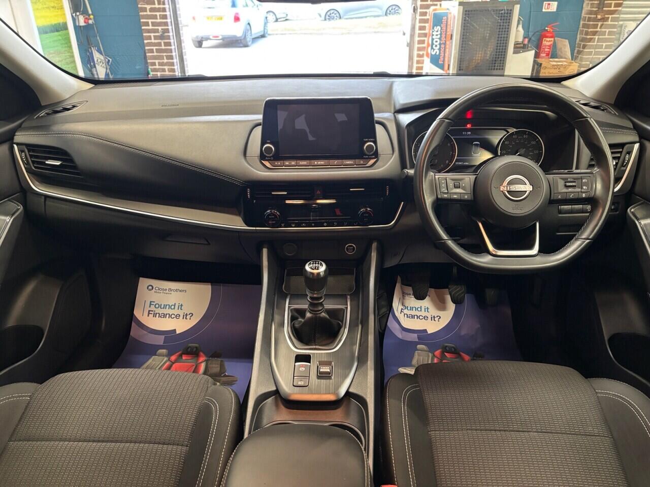 Nissan Qashqai view 18