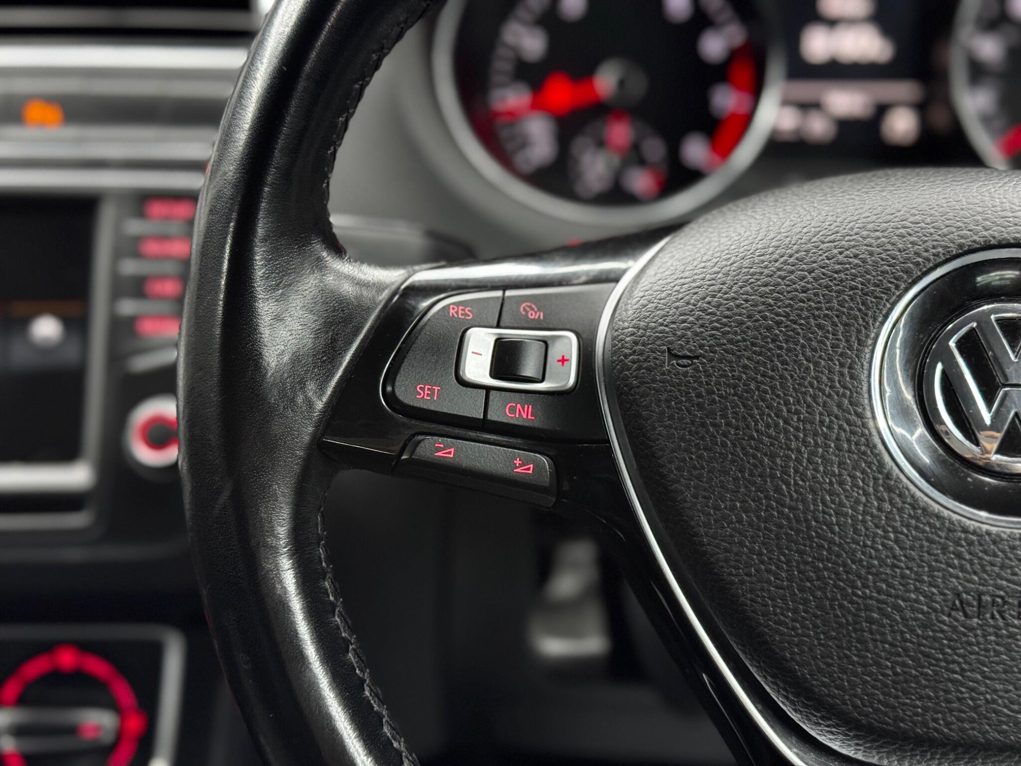 Volkswagen Polo view 20