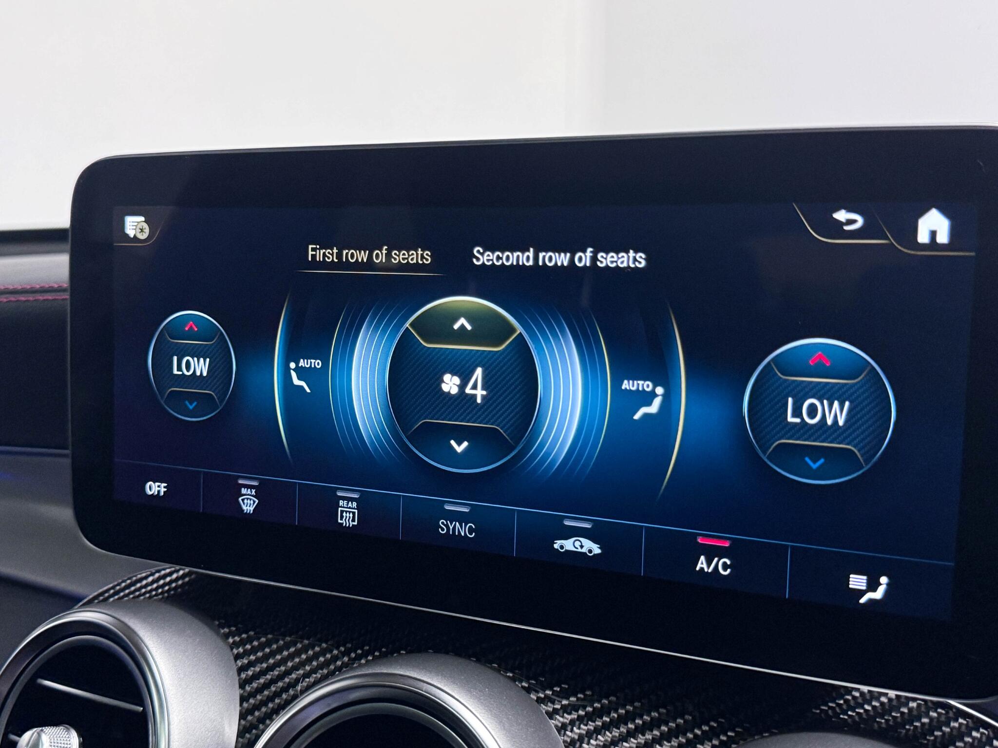 Mercedes-Benz GLC view 42