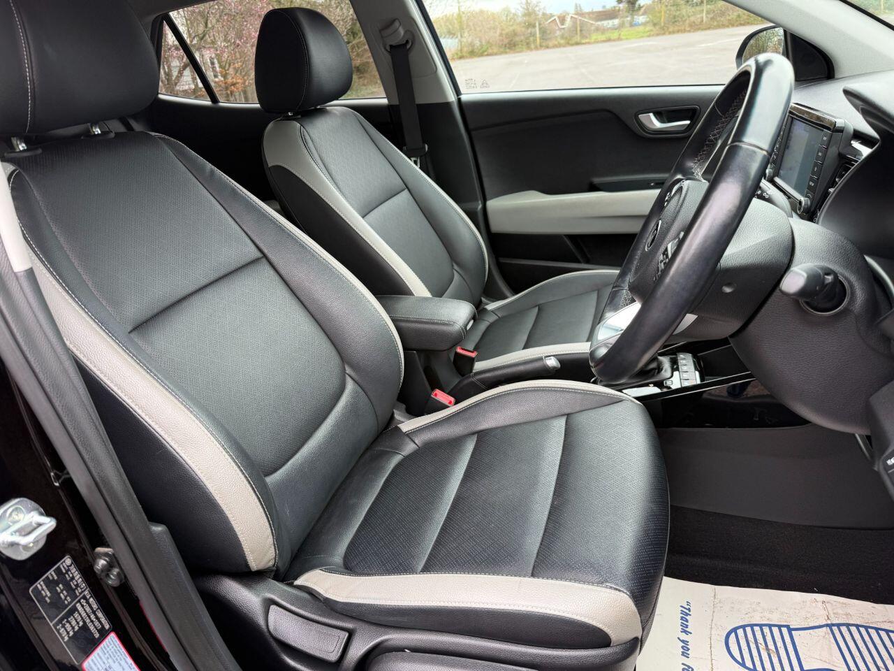 Kia Stonic view 11