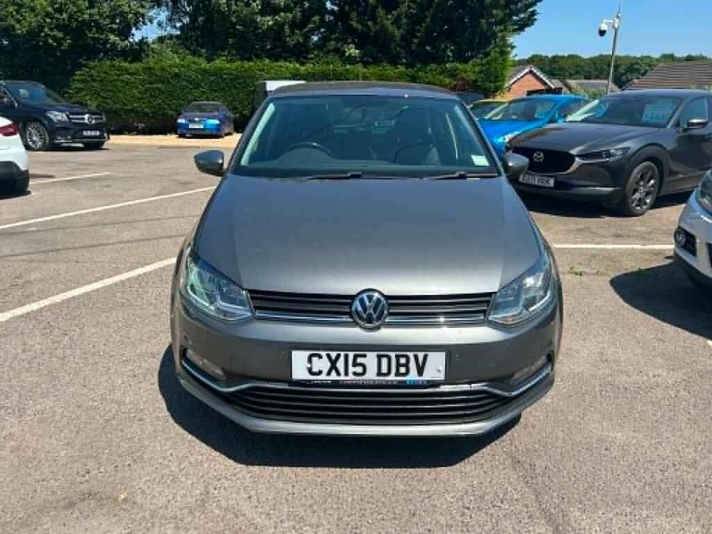 Volkswagen Polo view 6