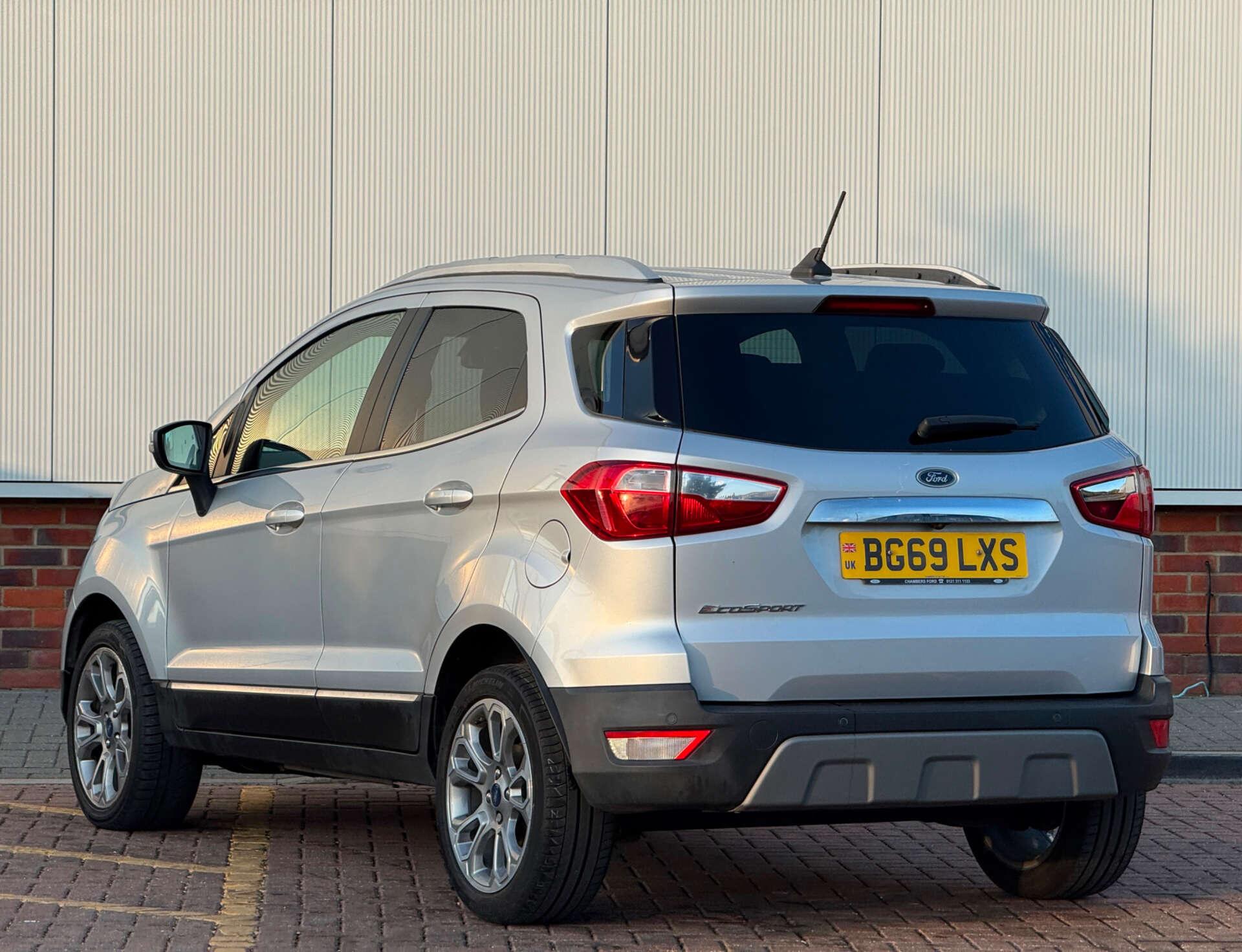 Ford Ecosport view 4