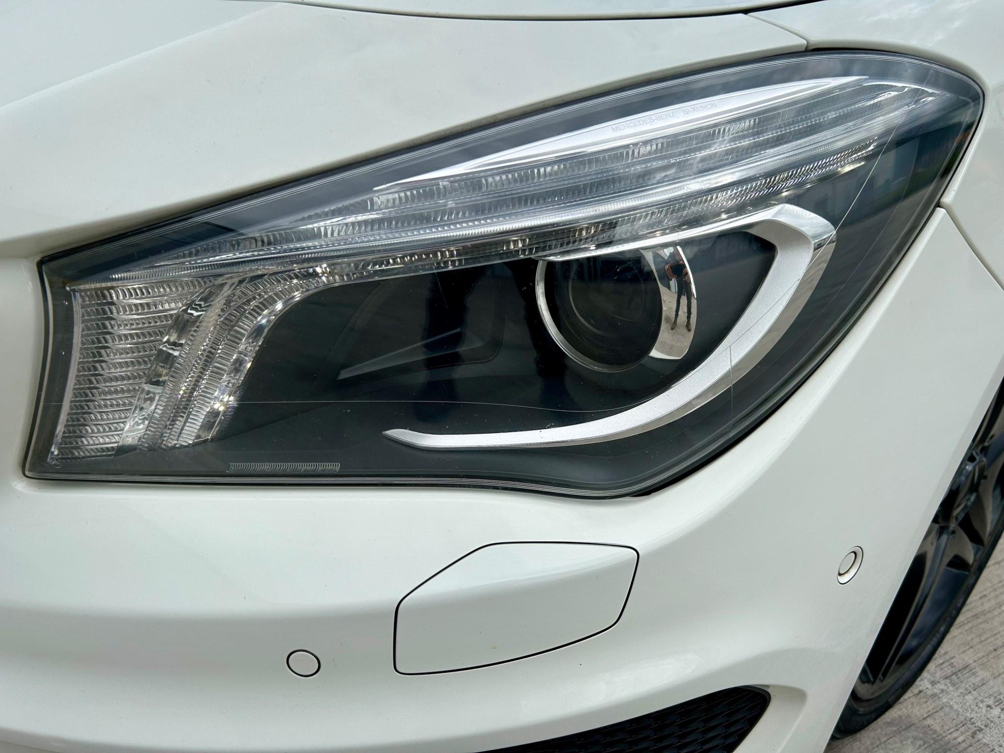 Mercedes-Benz Cla view 10