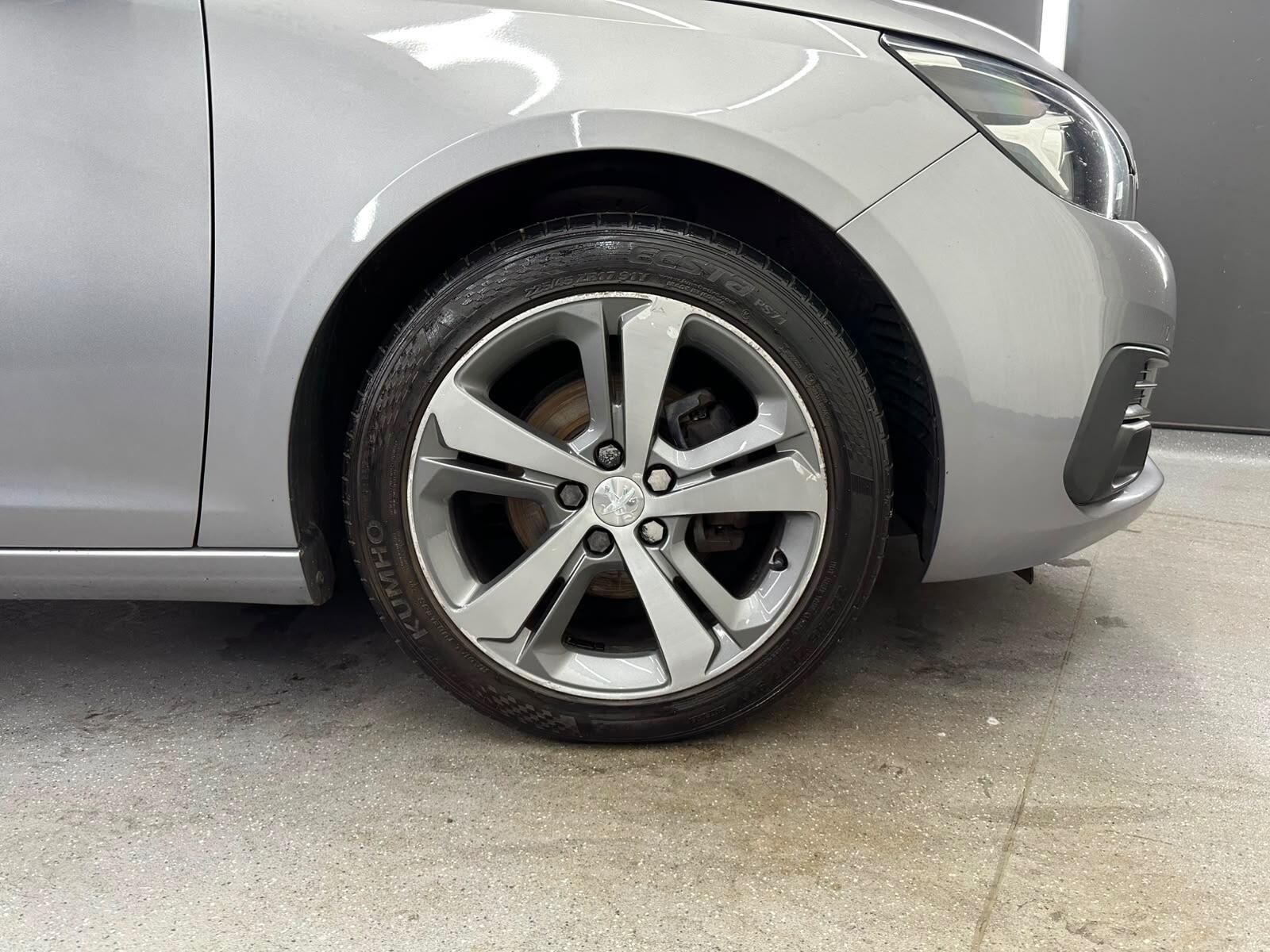 Peugeot 308 view 24