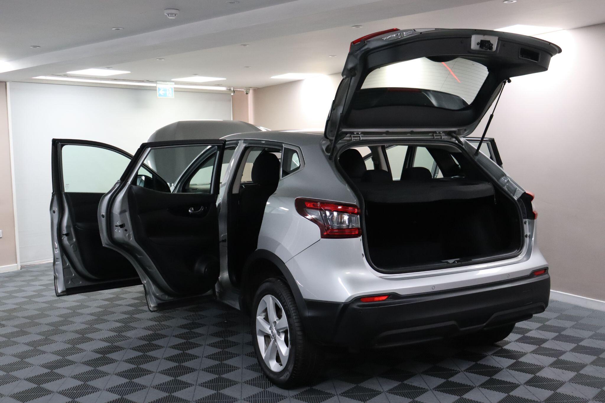 Nissan Qashqai view 21