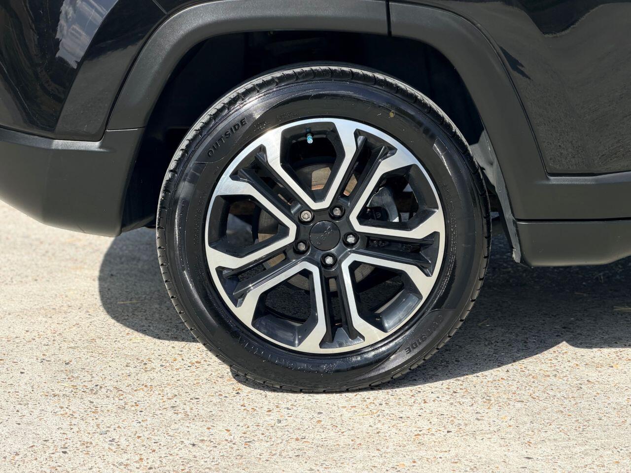 Jeep Compass view 15