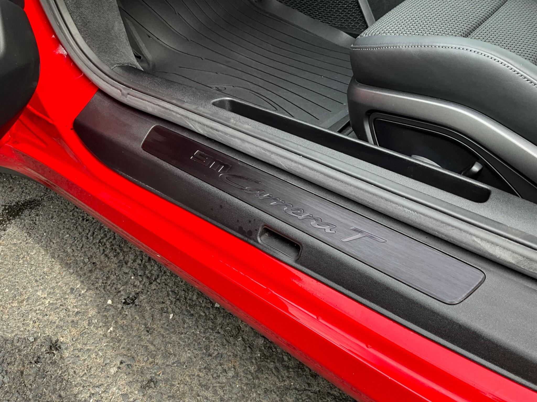 Porsche 911 view 41