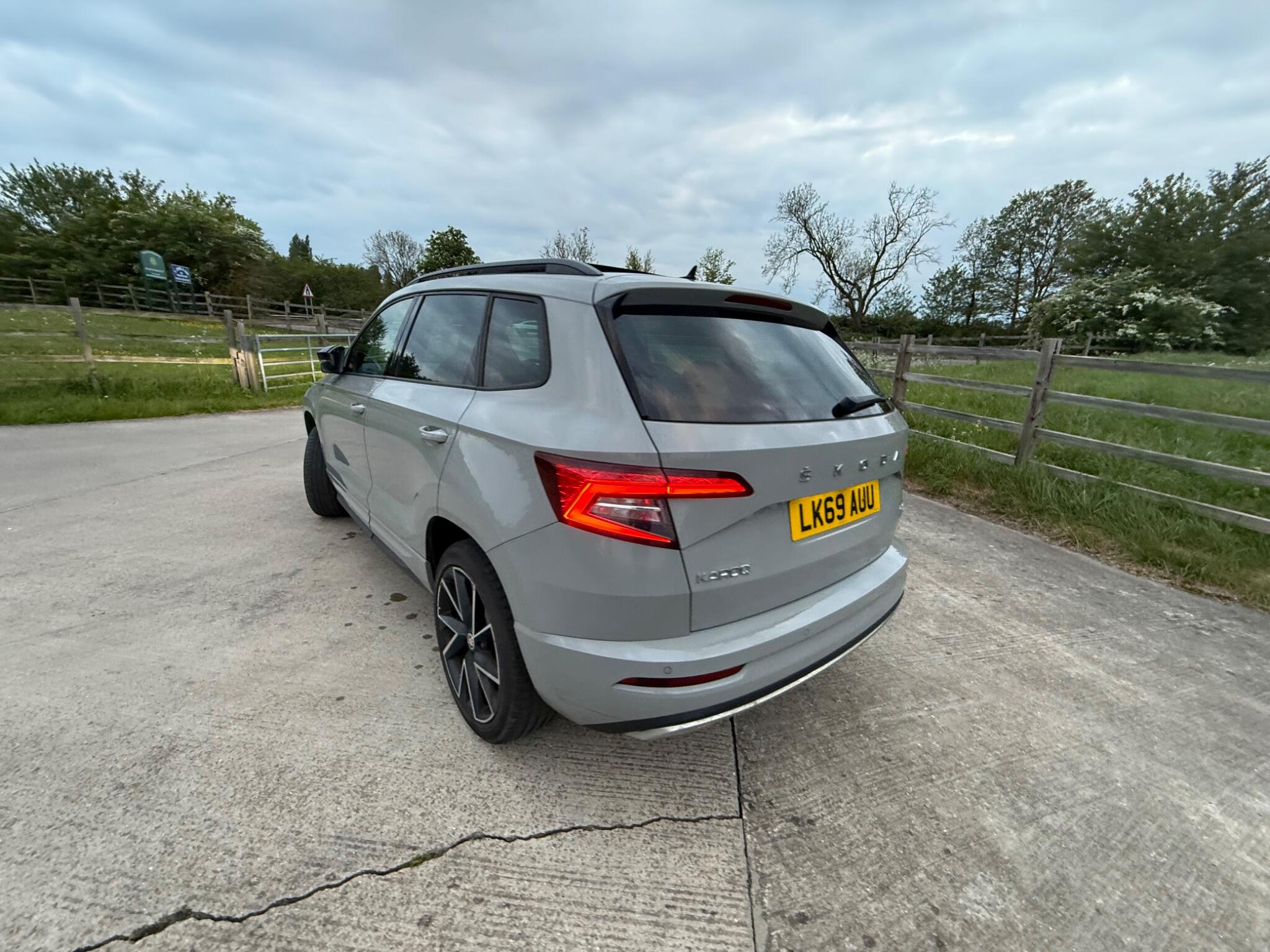 Skoda Karoq 2.0 TSI SportLine DSG 4WD Euro 6 (s/s) 5dr — photo 11 of 112
