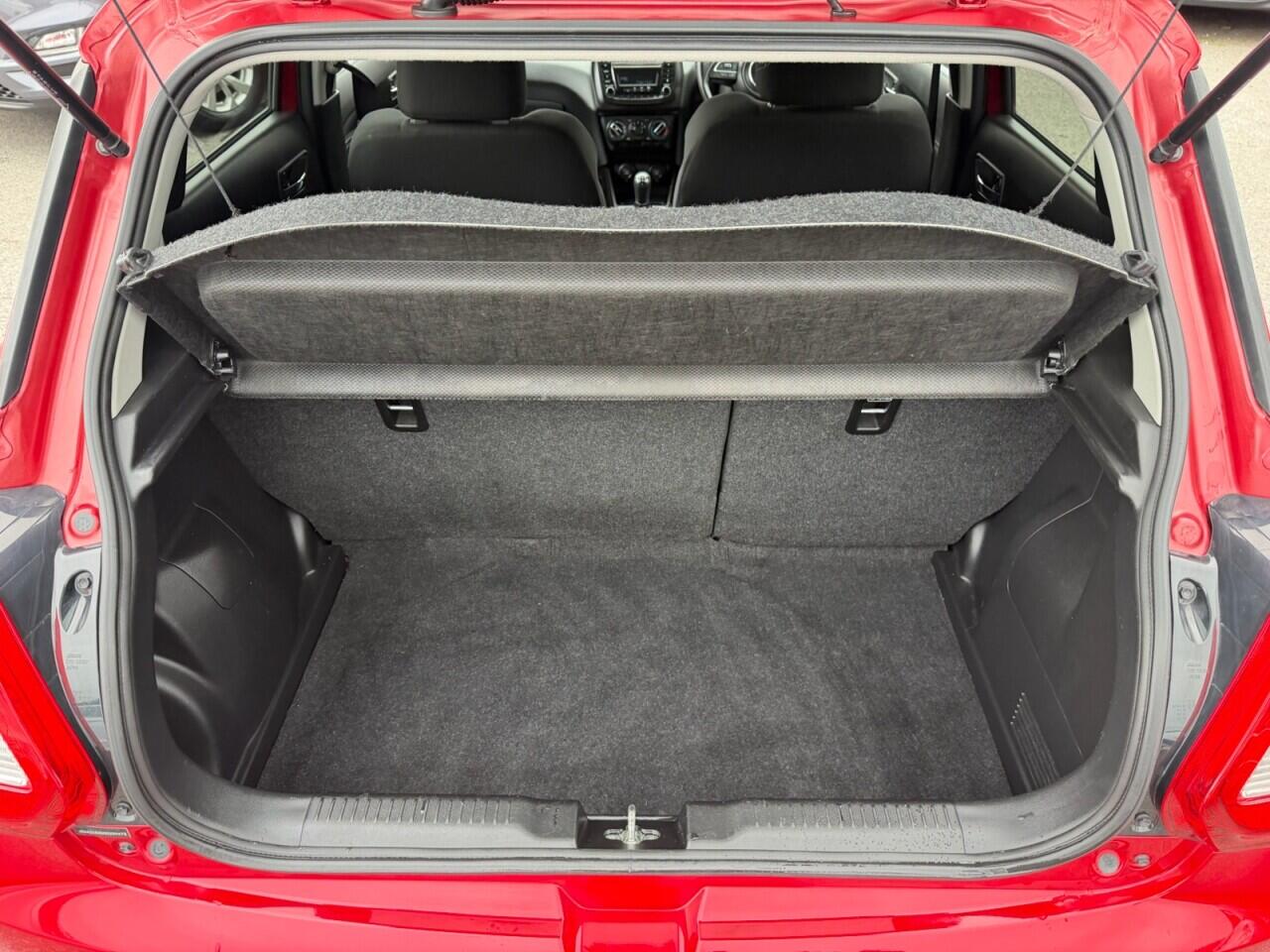 Suzuki Swift view 15