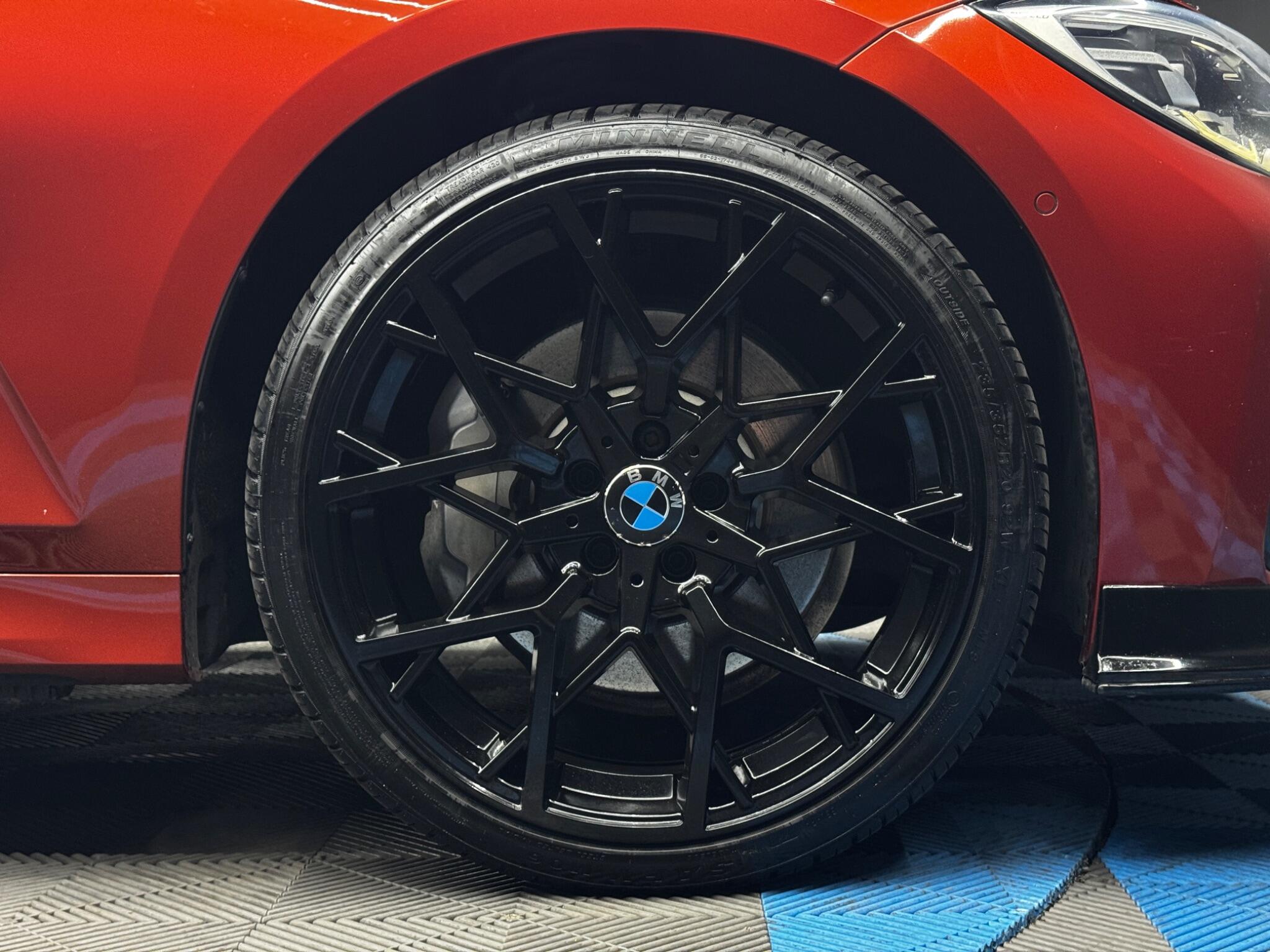 BMW 3 Series view 43