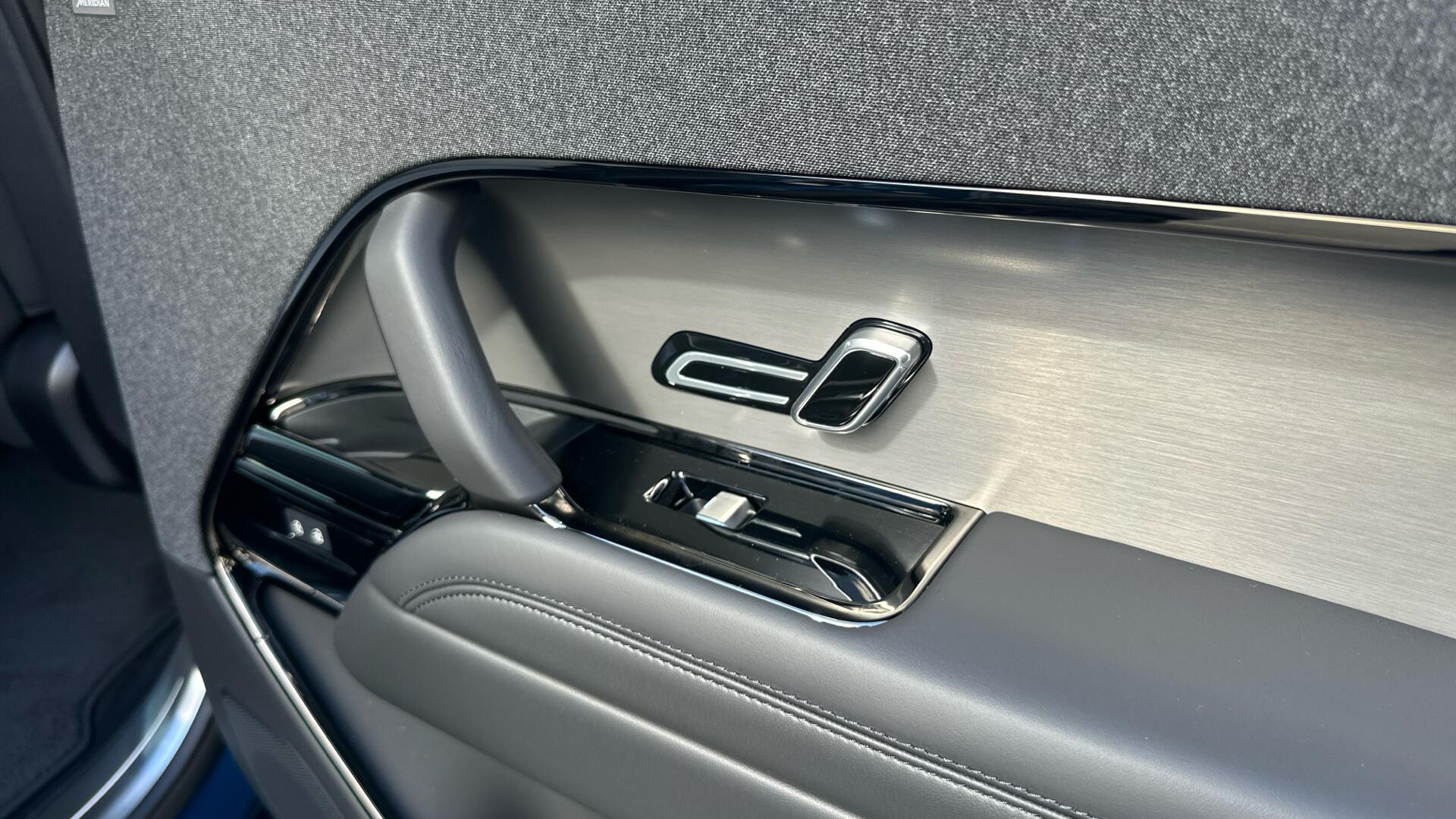 Land Rover Range Rover Sport view 44