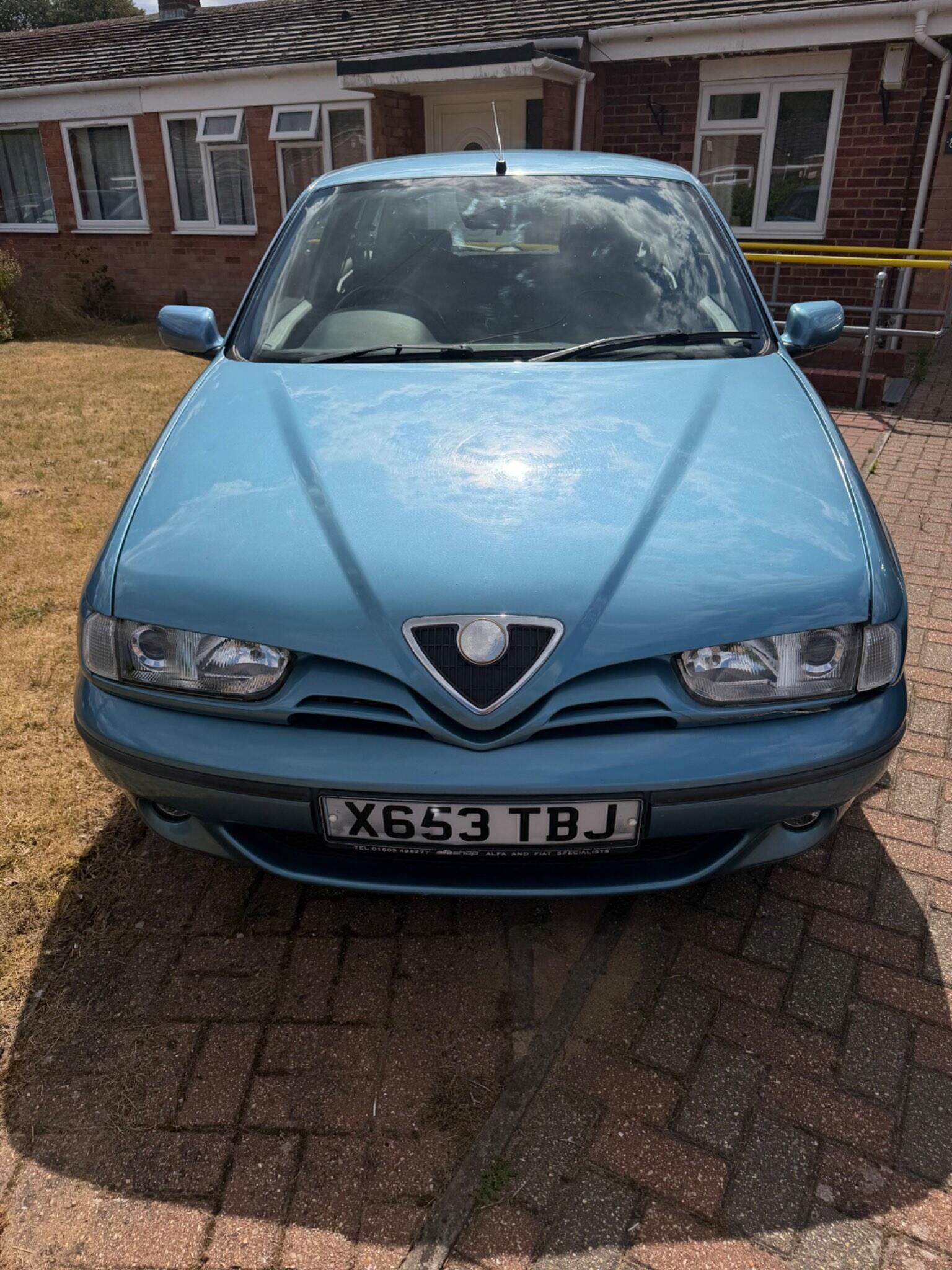 Alfa Romeo 145
