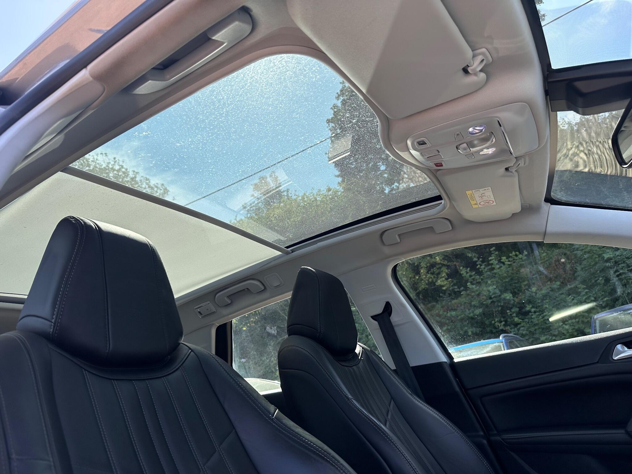 Peugeot 308 view 45