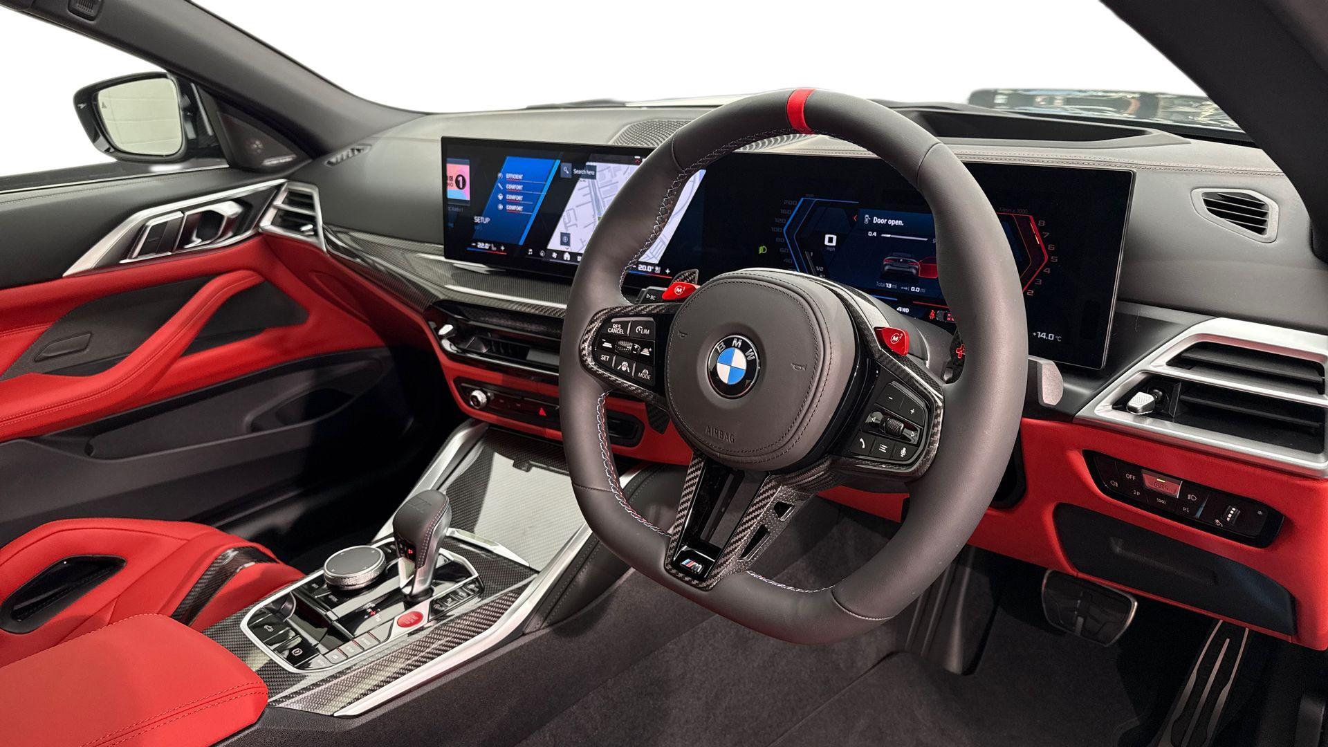 BMW M4 view 9
