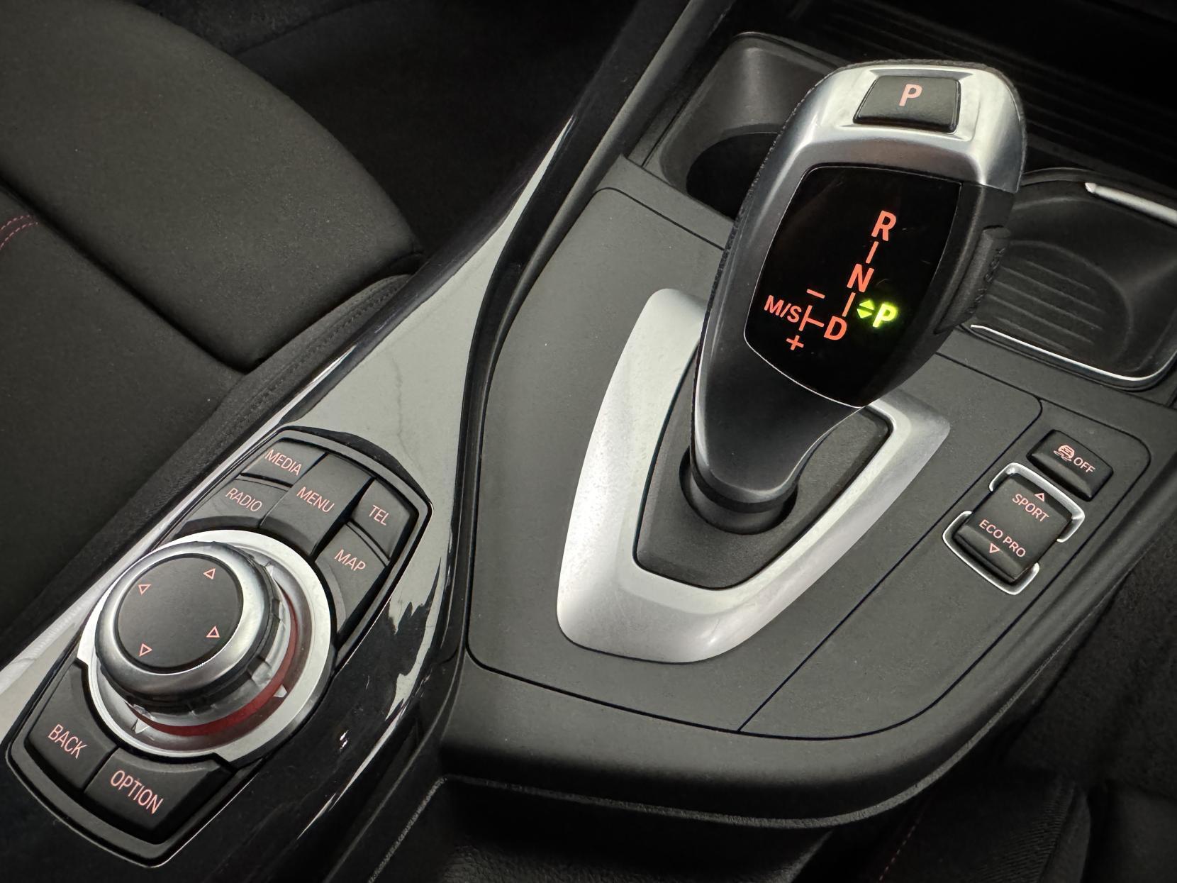 BMW 1 Series view 64